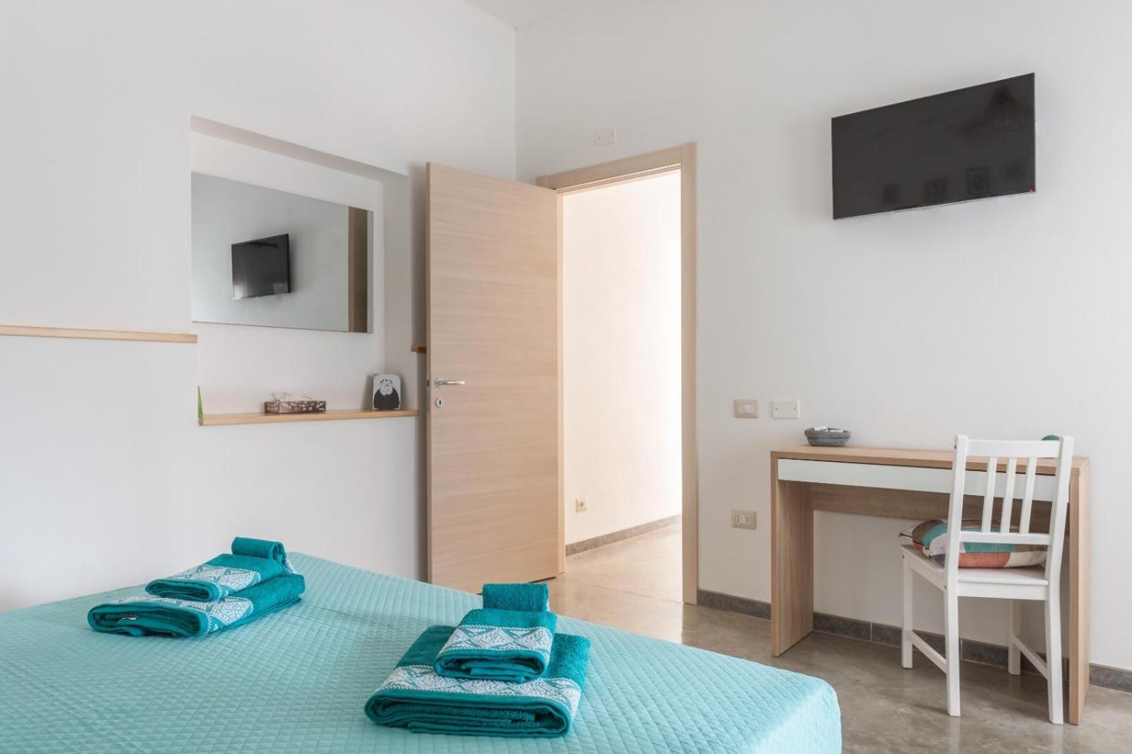 Superior Double Room - Photo 2