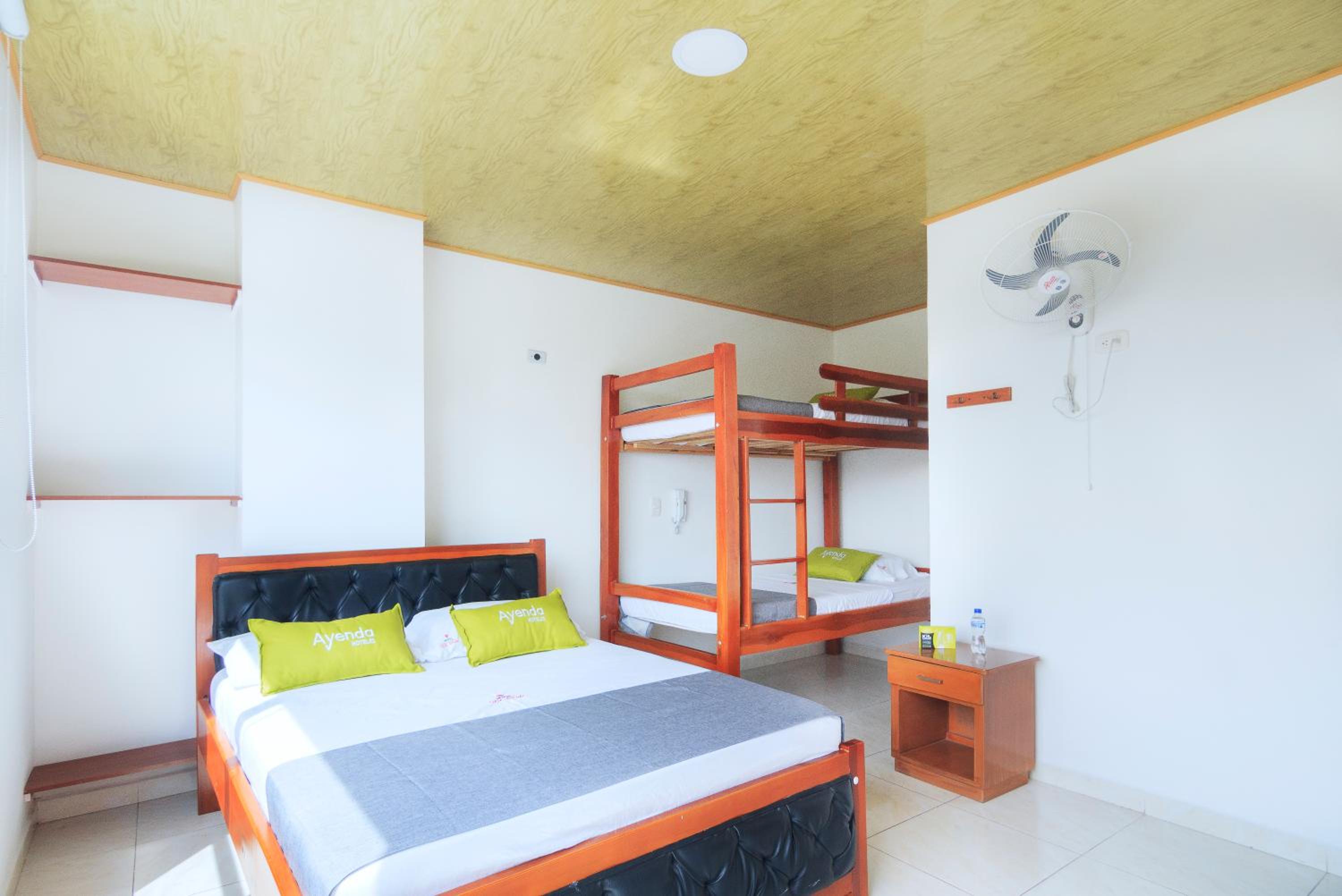 Standard Quadruple Room photo 3