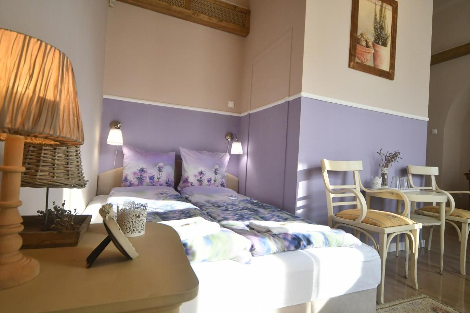 Large Double Room photo 2