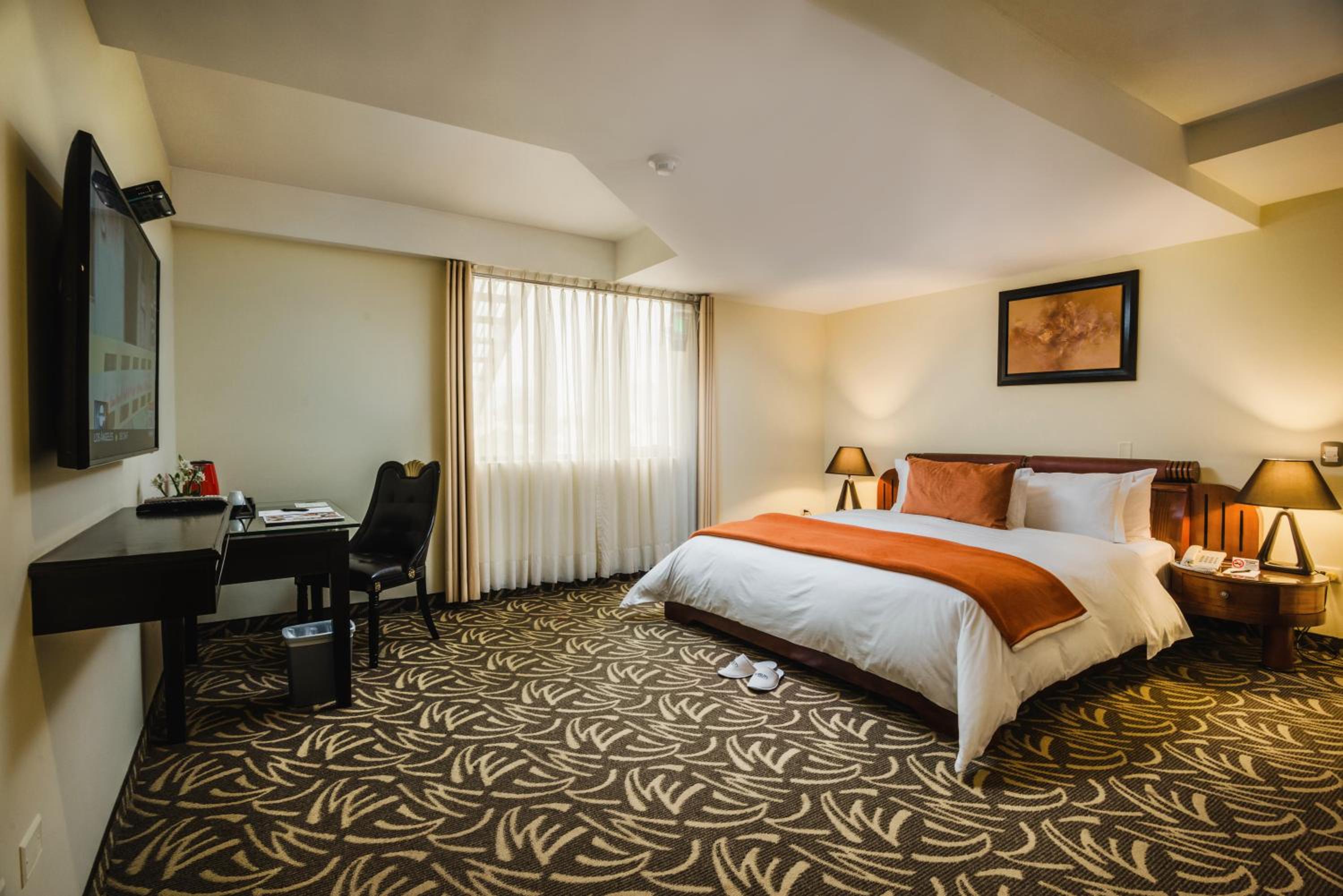 Suite photo 1