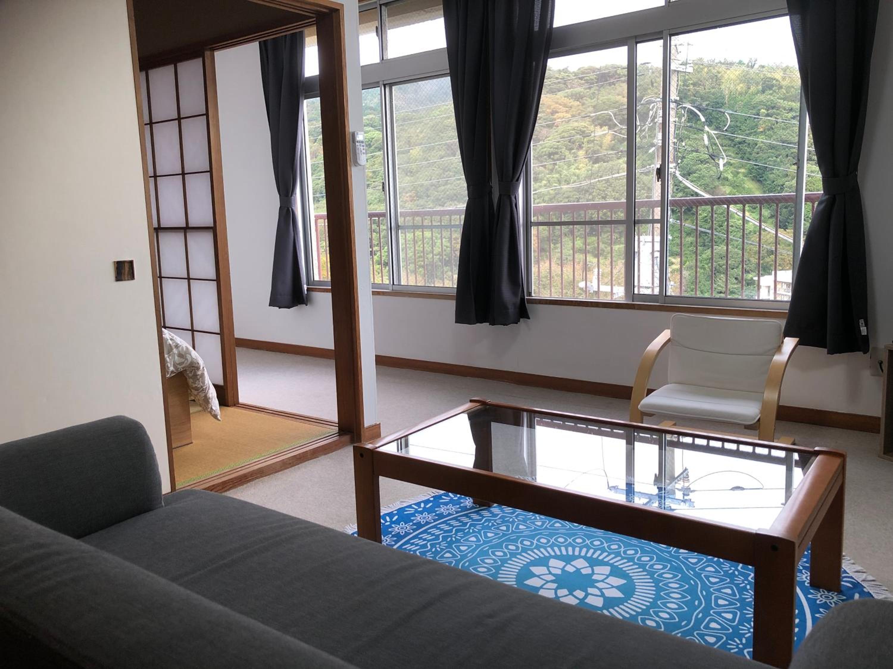 Deluxe Twin Room with Sea View photo 3