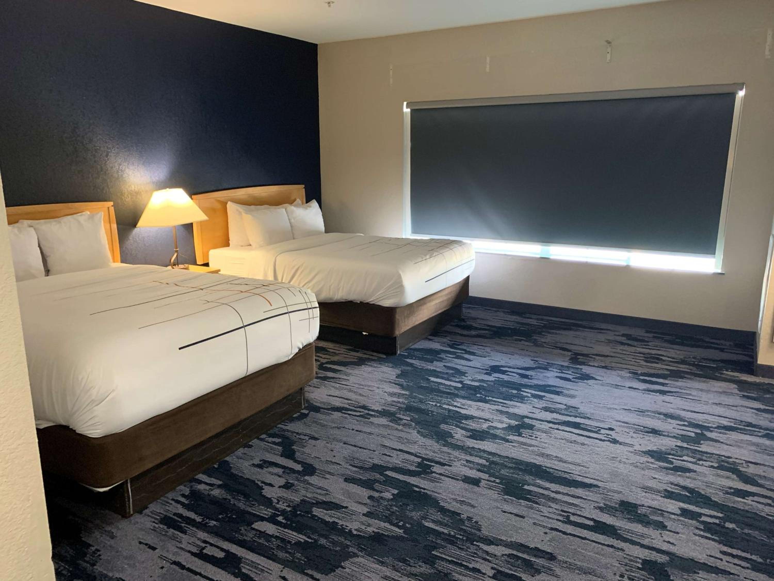 Queen Suite With Two Queen Beds