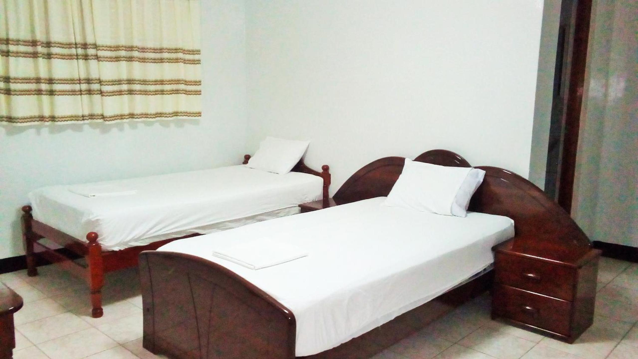 Standard Twin Room photo 1