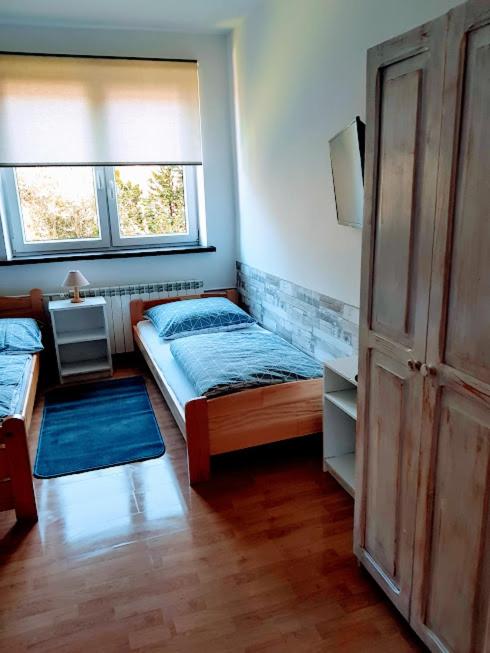 Triple Room with Private Bathroom - Photo 3