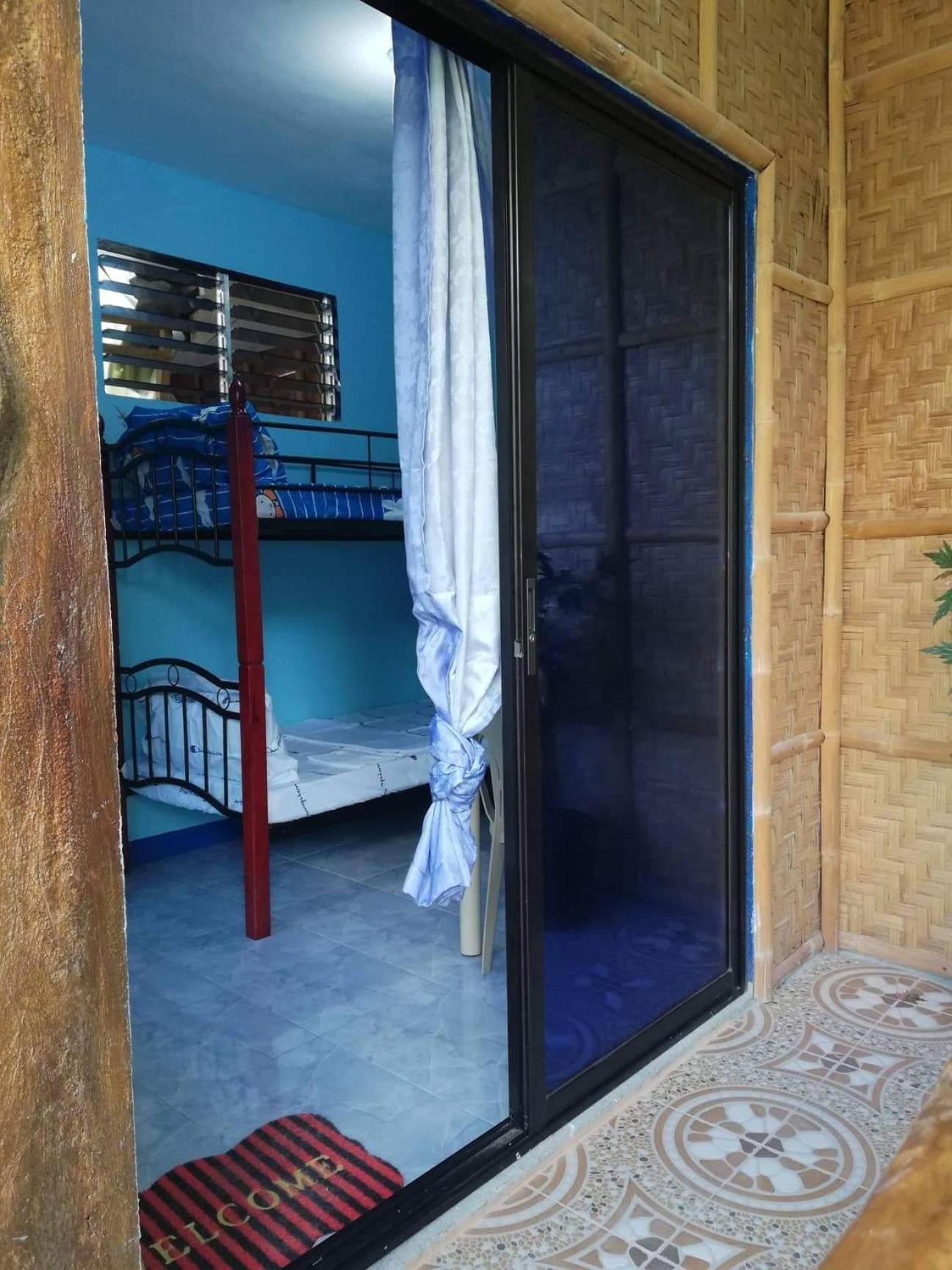 Twin Room with Terrace - Photo 3