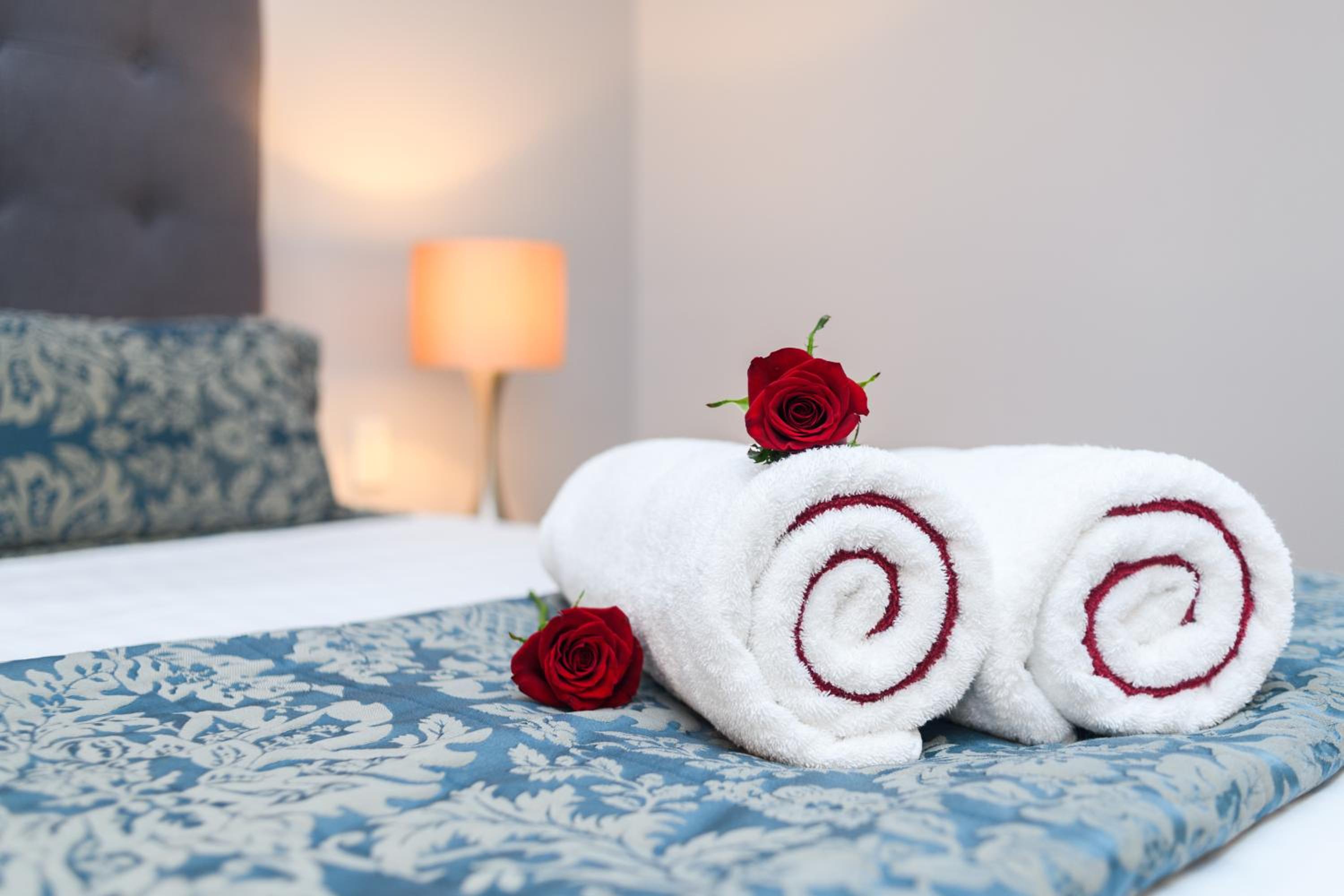 Romantic Package - Executive Suite - Two-Story photo 1