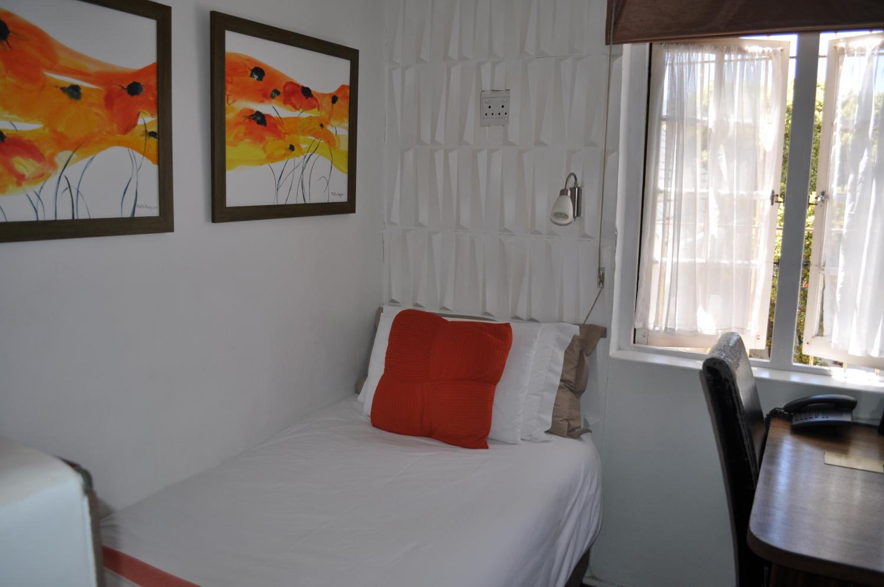 Budget Single Room
