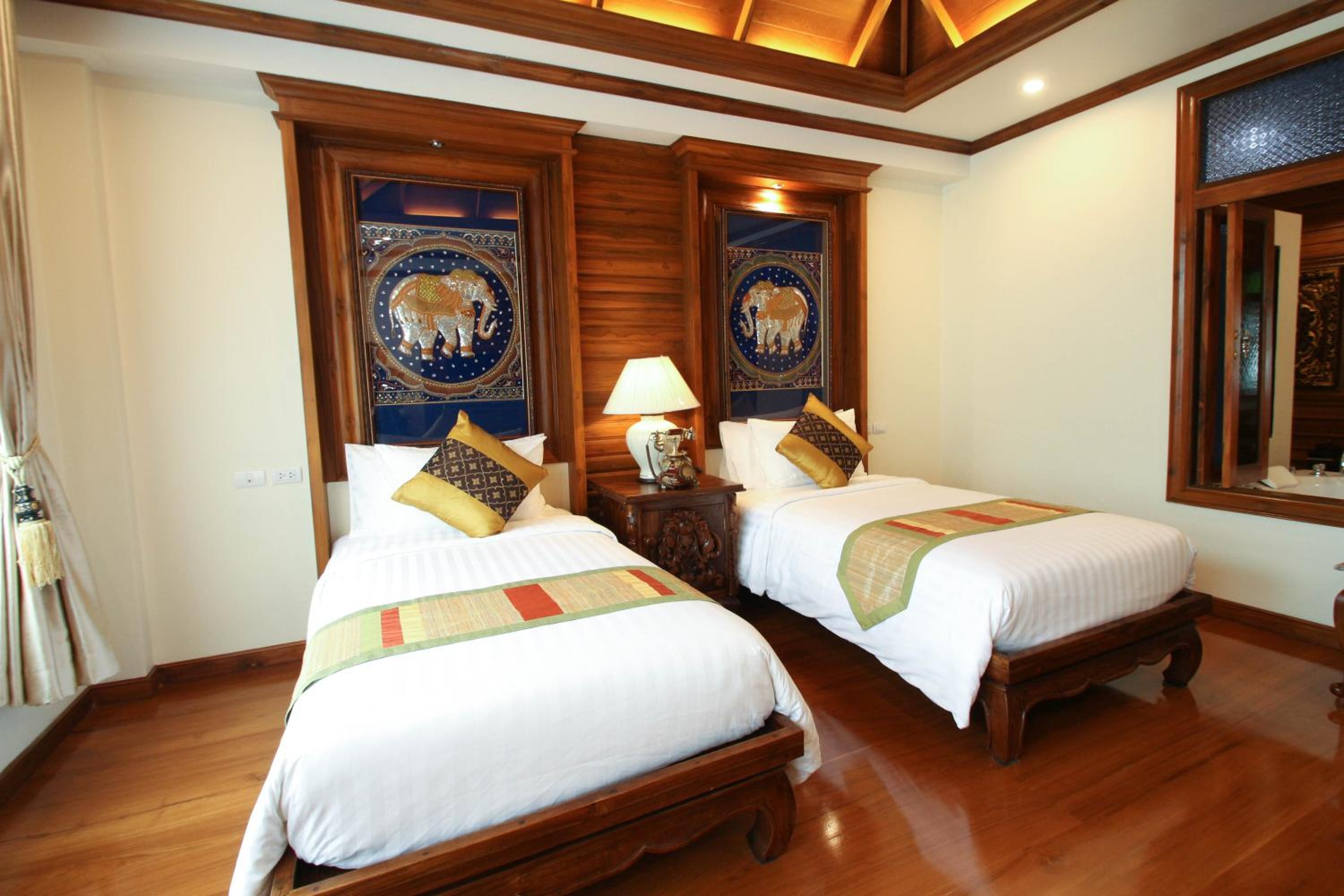 Superior Twin Room