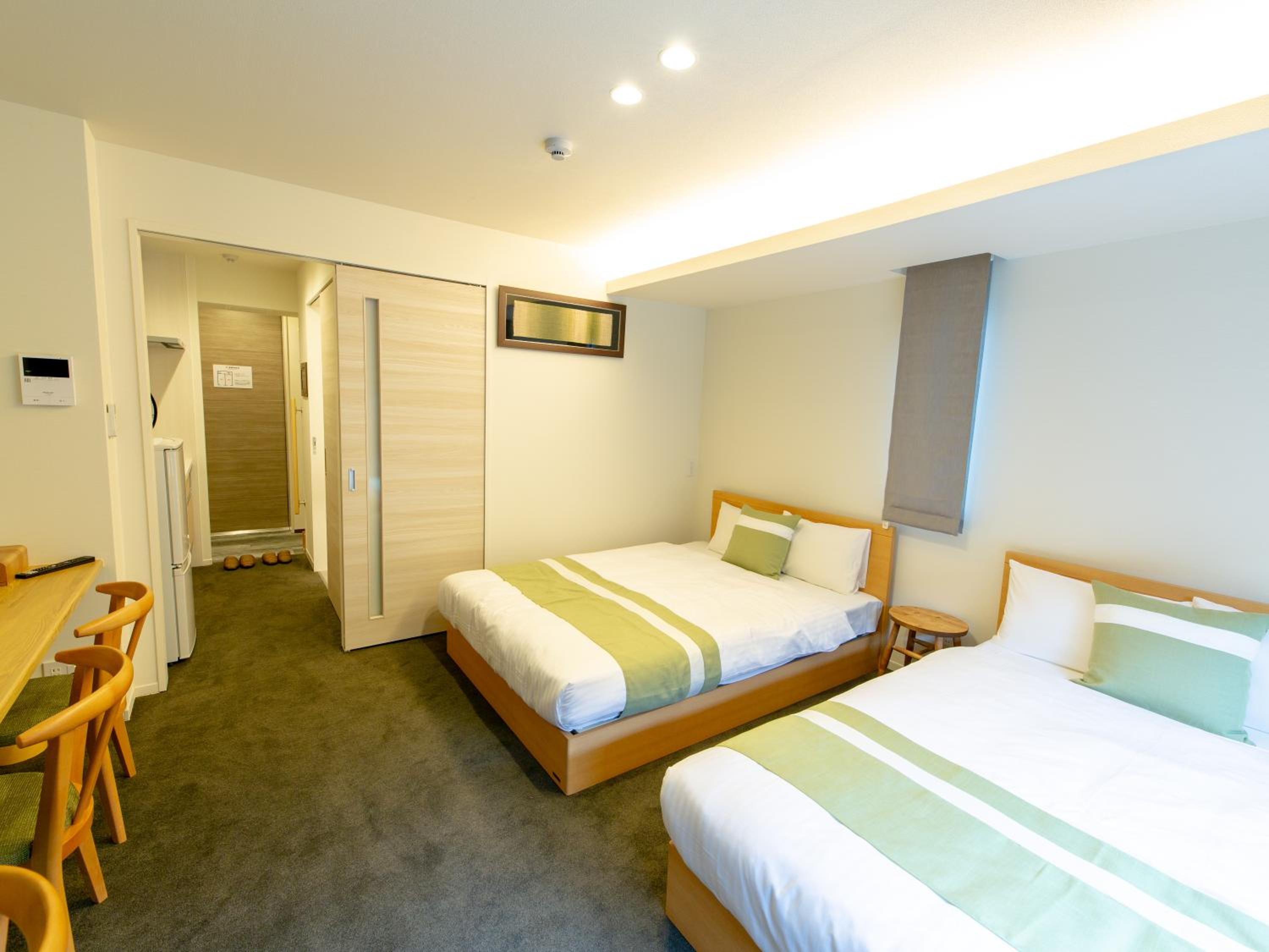 Superior Twin Room - Photo 11