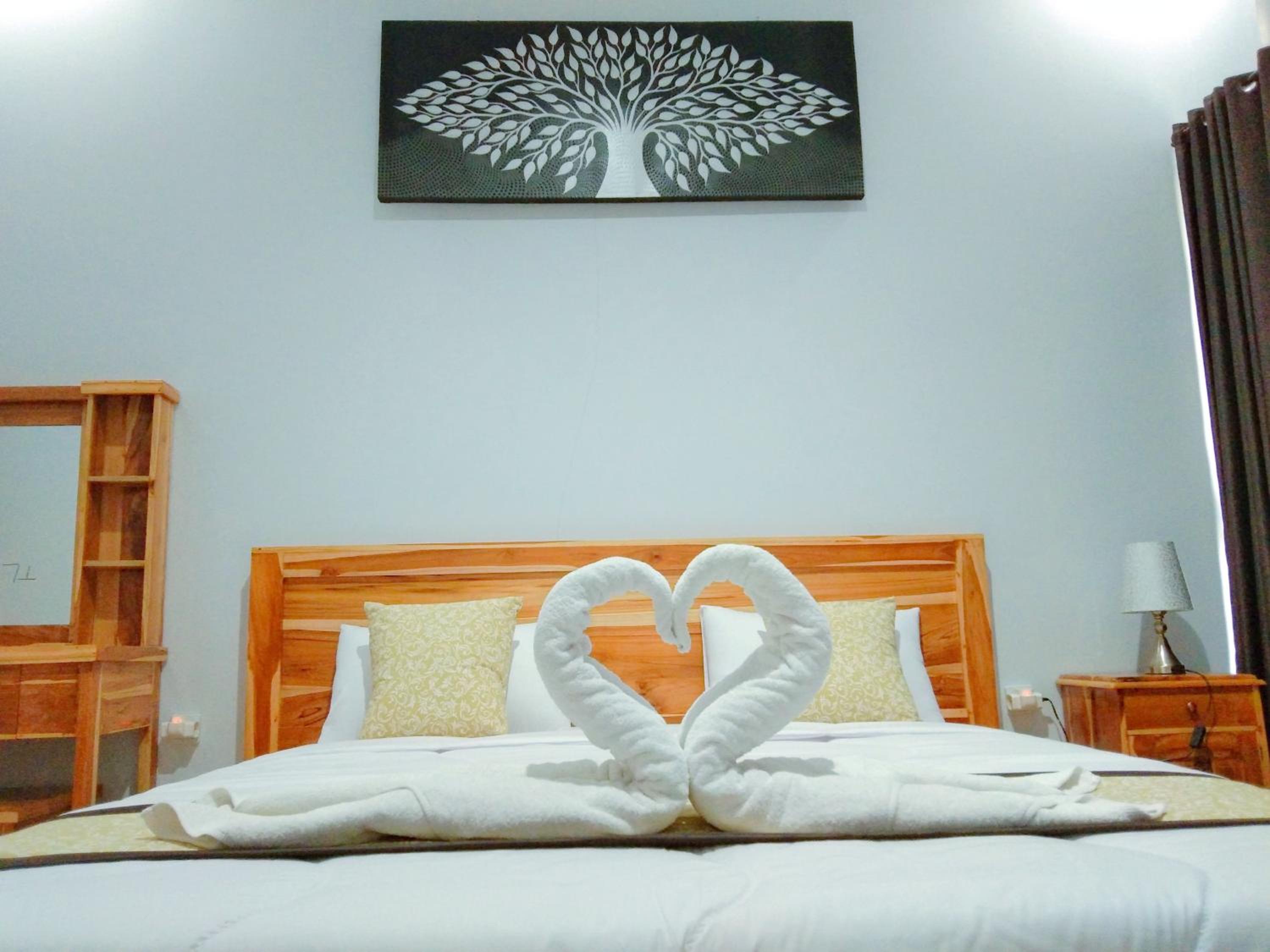 King Room with Garden View - Photo 10