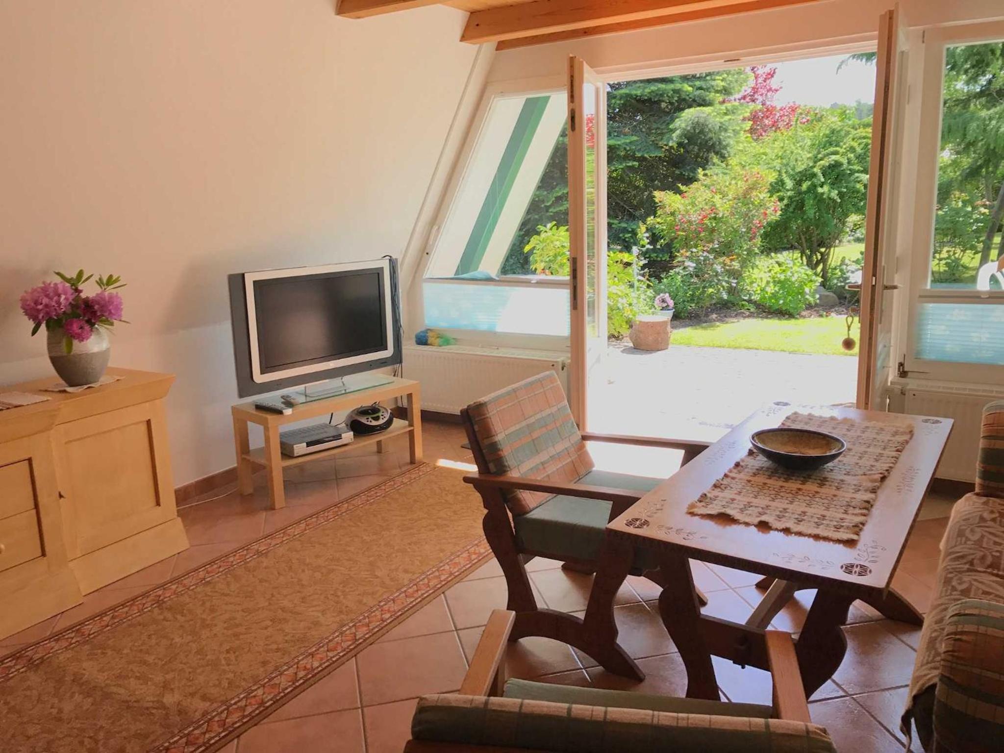 One-Bedroom House photo 1