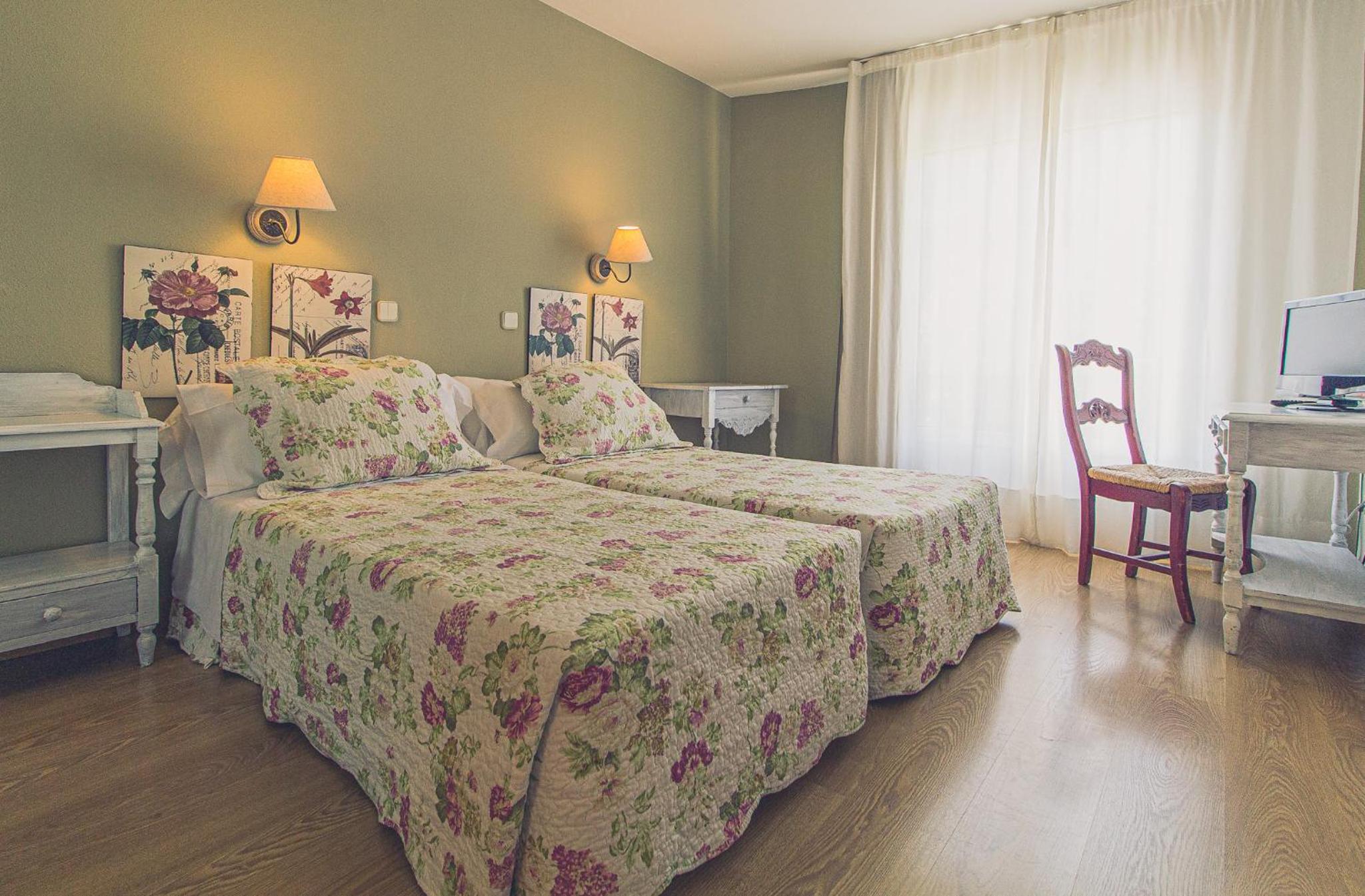 Habitación Doble o con Dos Camas