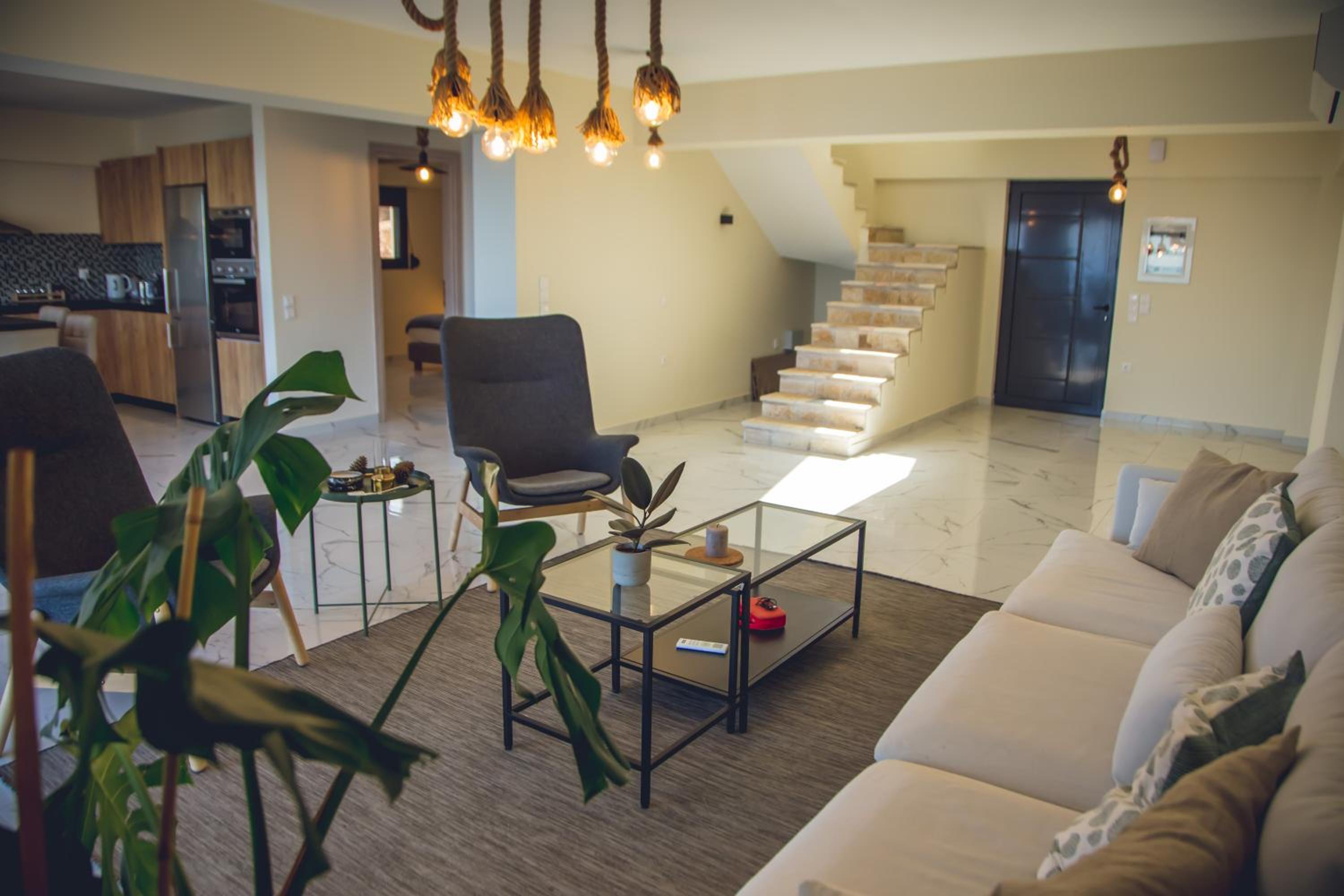 Villa photo 3