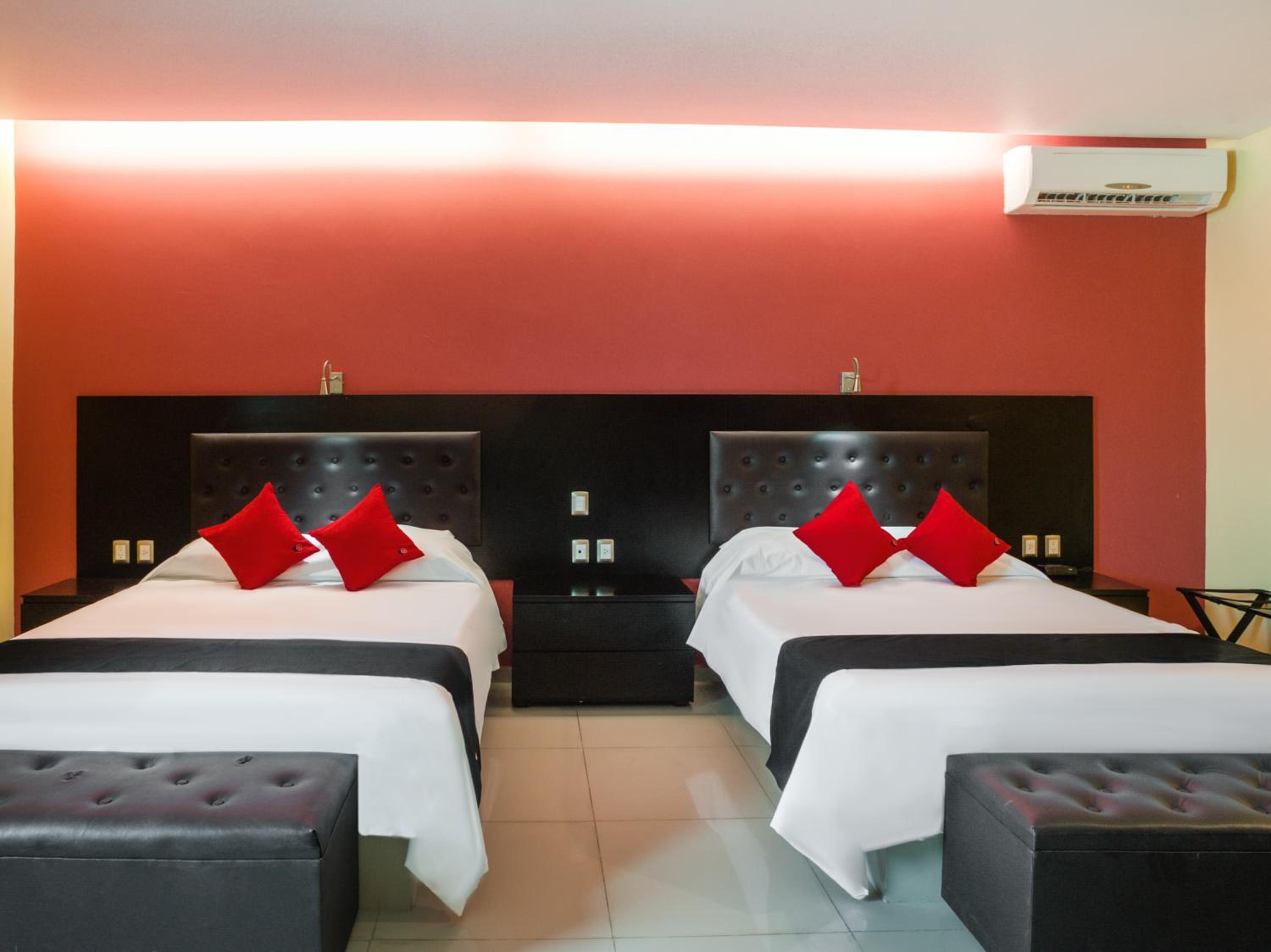 Twin Room - Photo 5