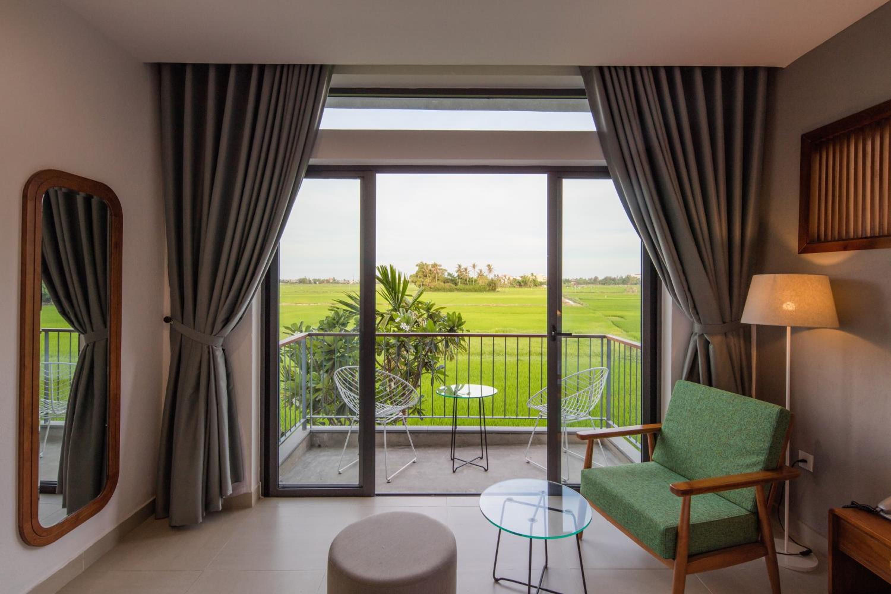 Grand Deluxe Double Room Rice field View - Photo 10