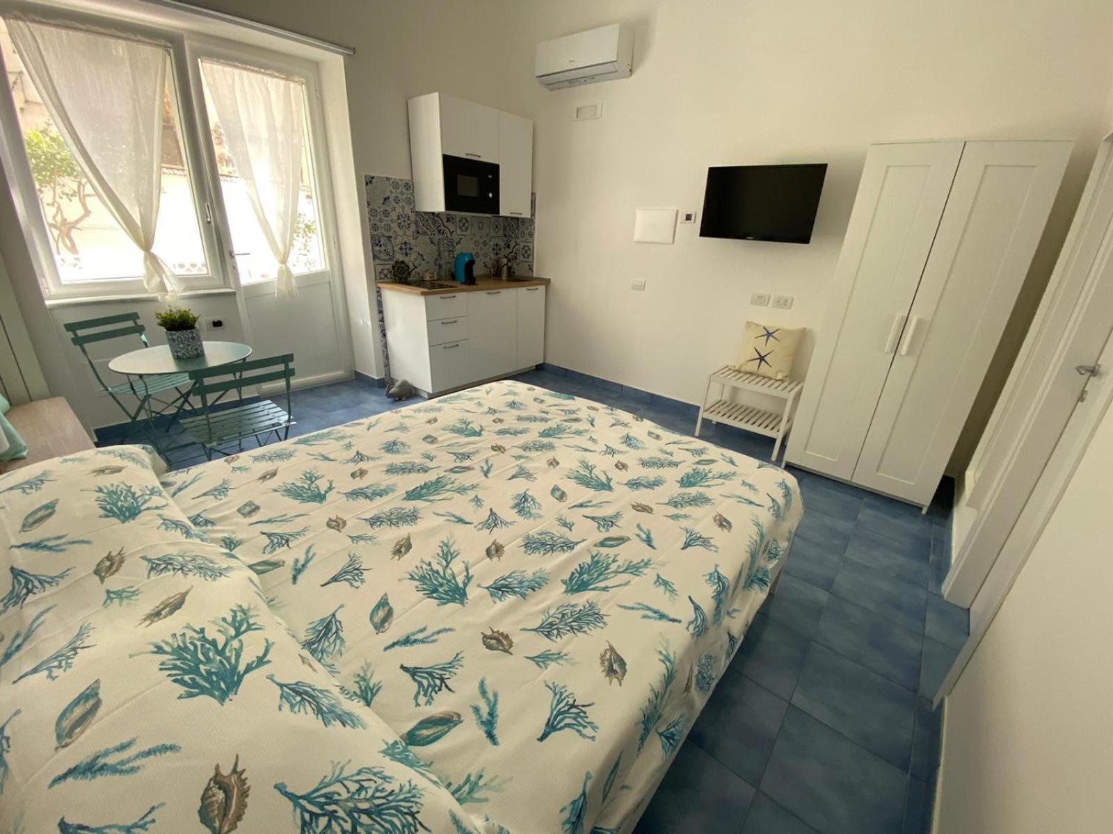 Studio (2 Adults) with Patio photo 1