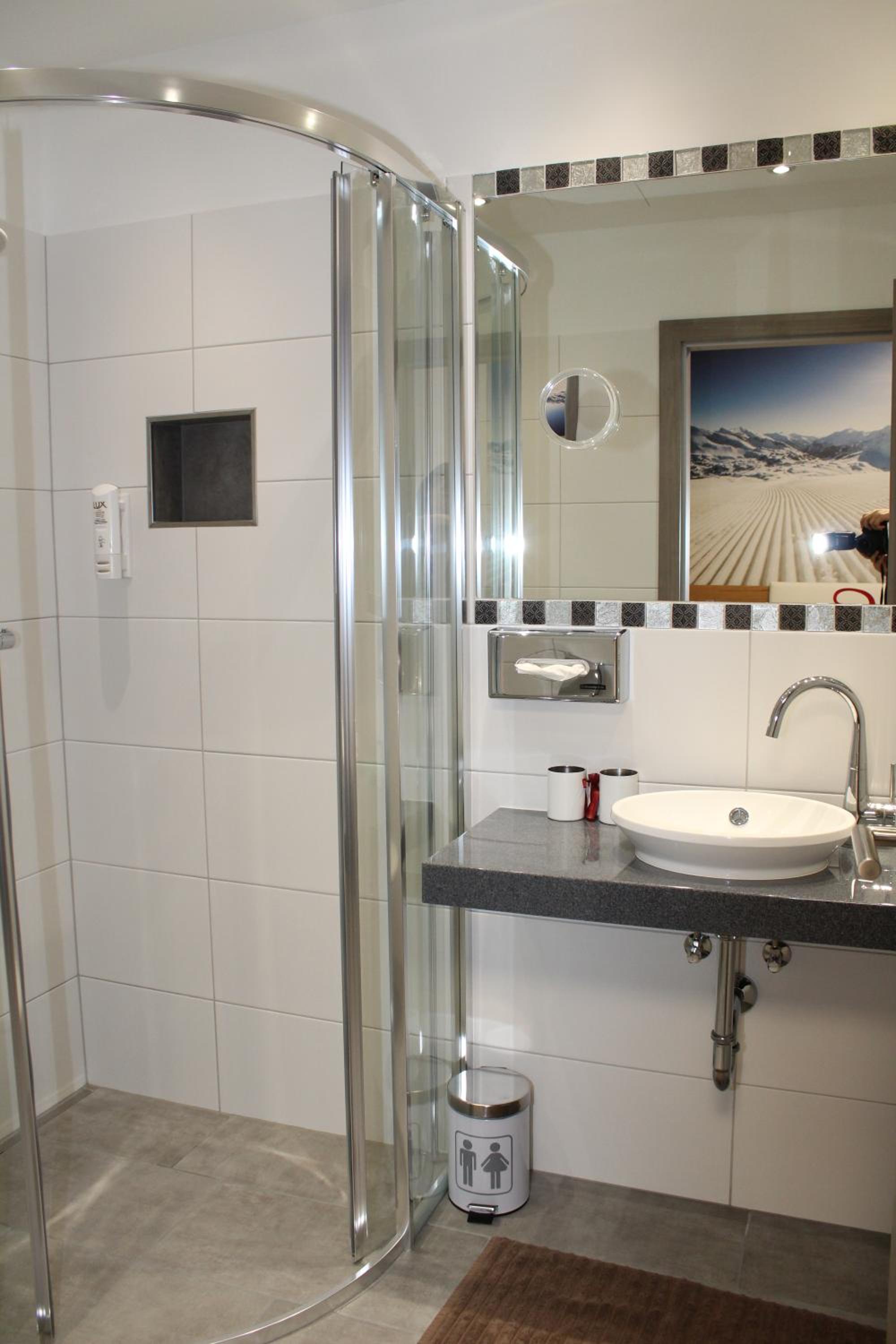 Double Room with Balcony photo 2