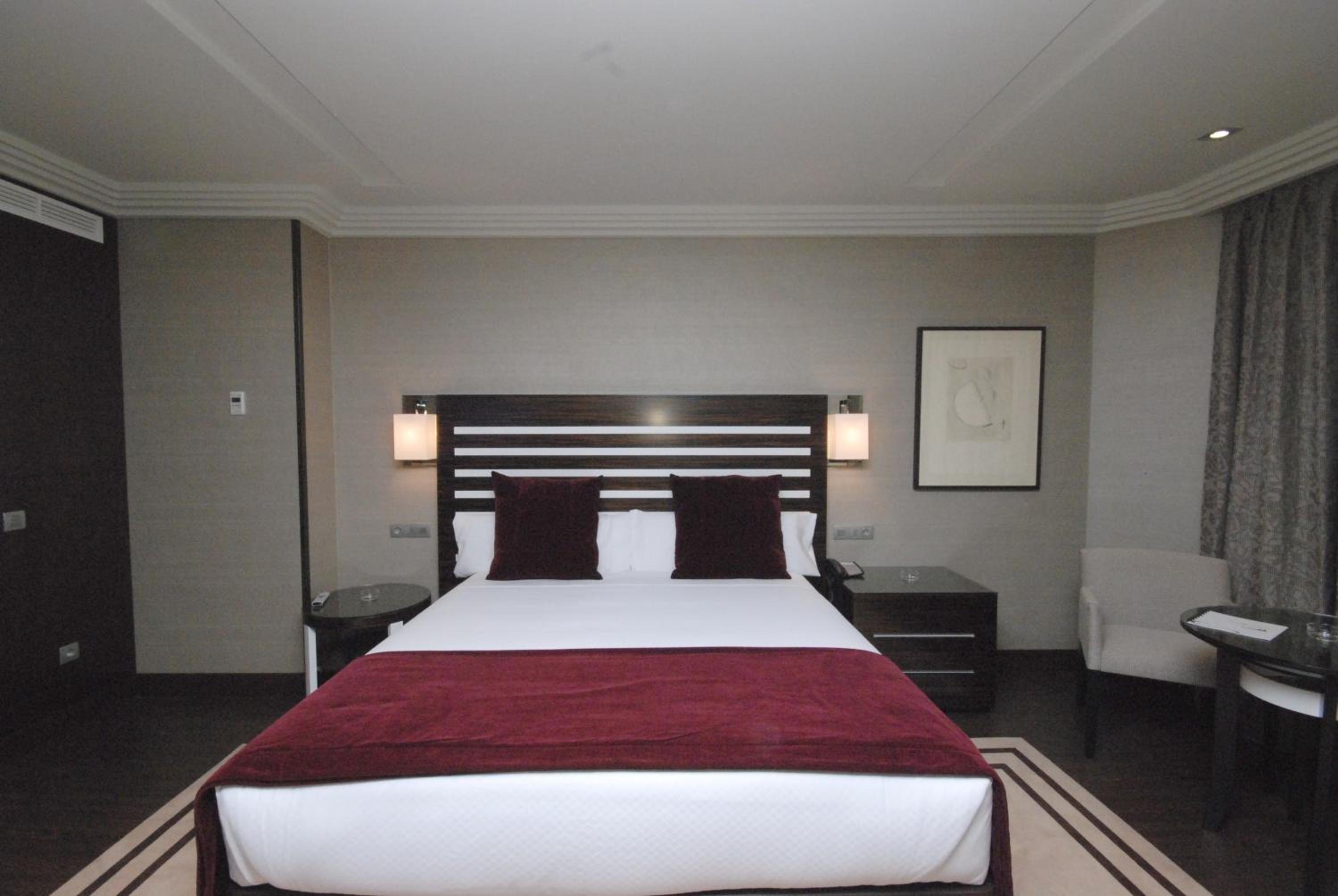Deluxe Double Room - Photo 4