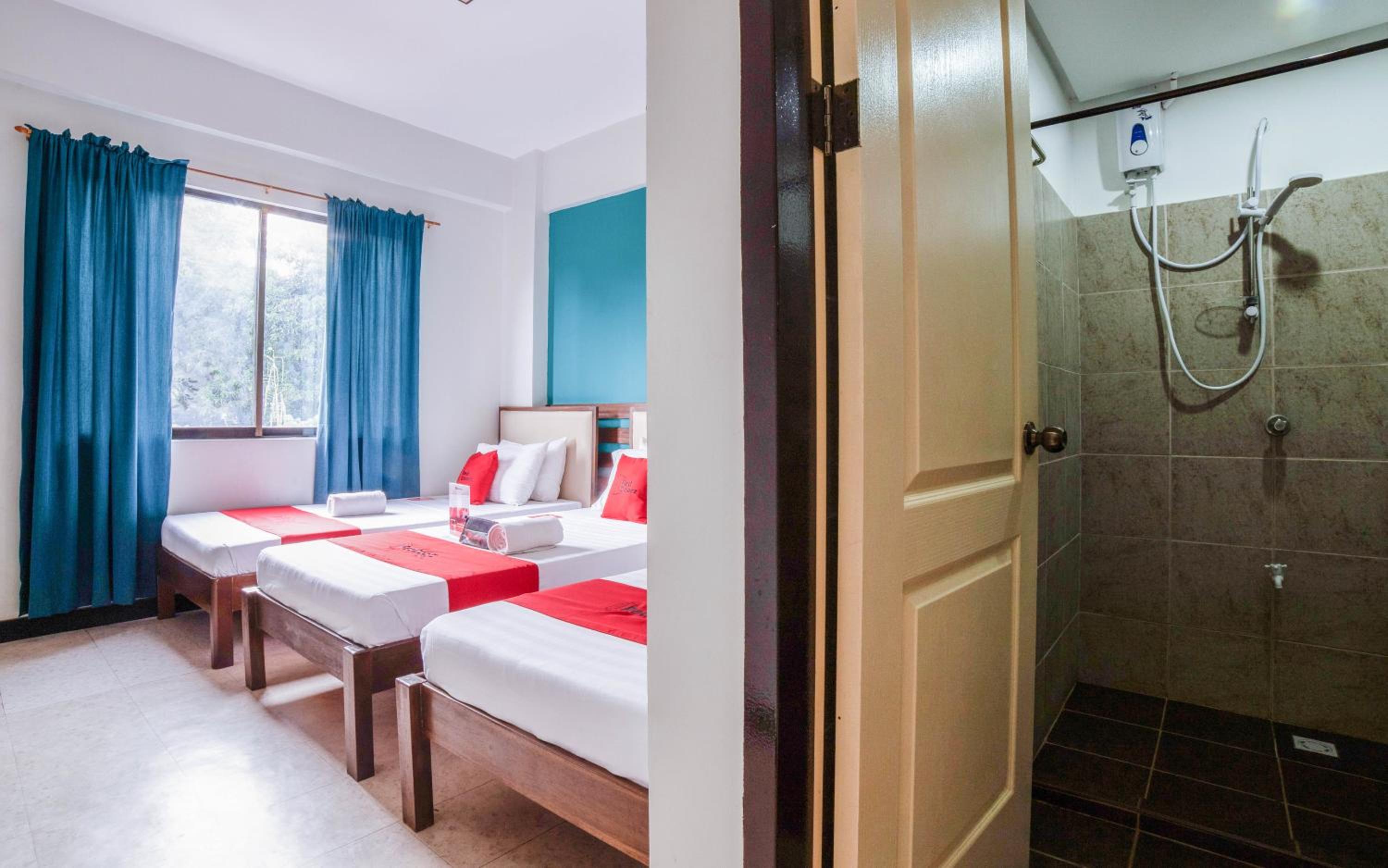 Twin Room - Photo 7