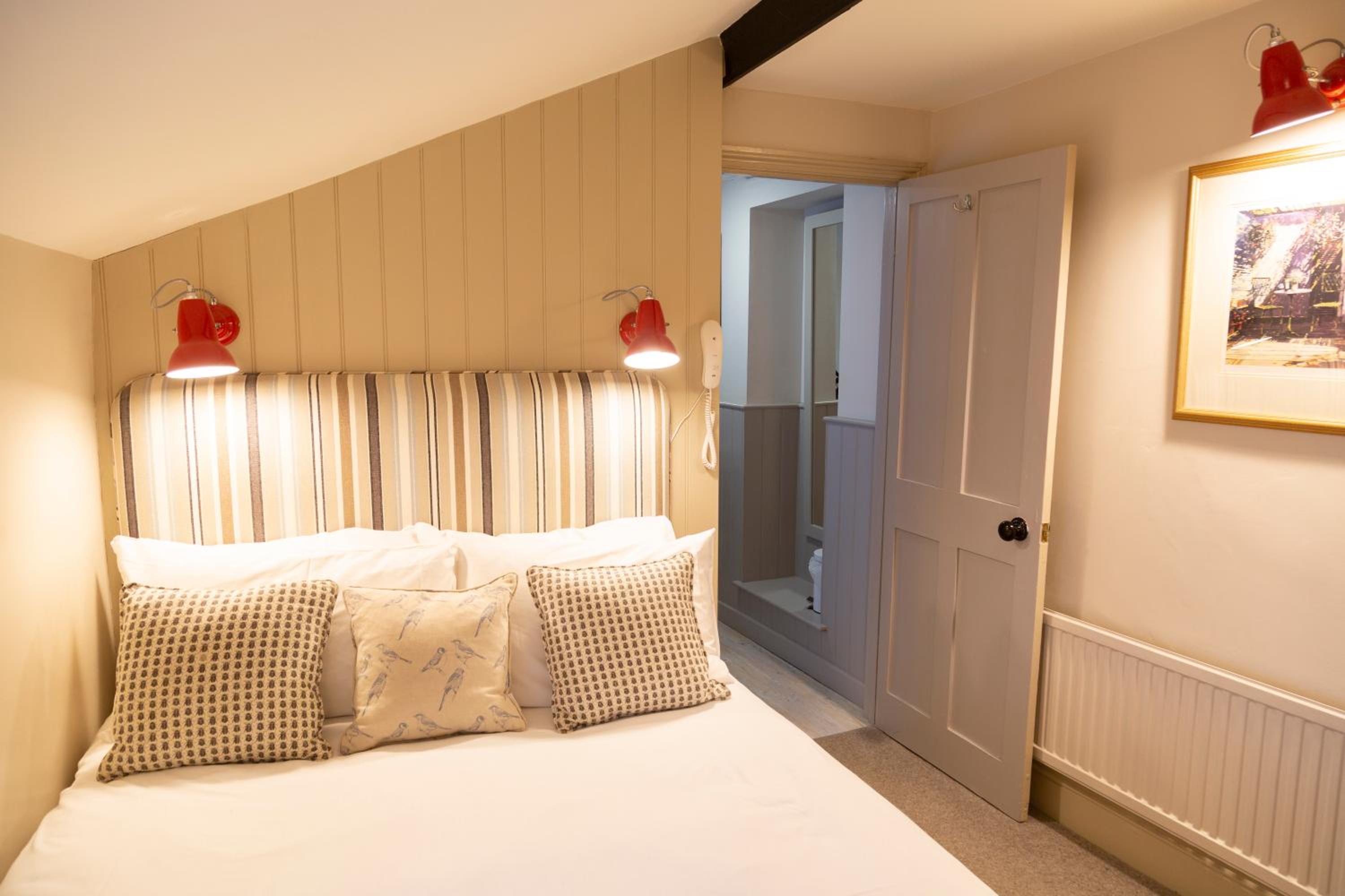 Single Room photo 3