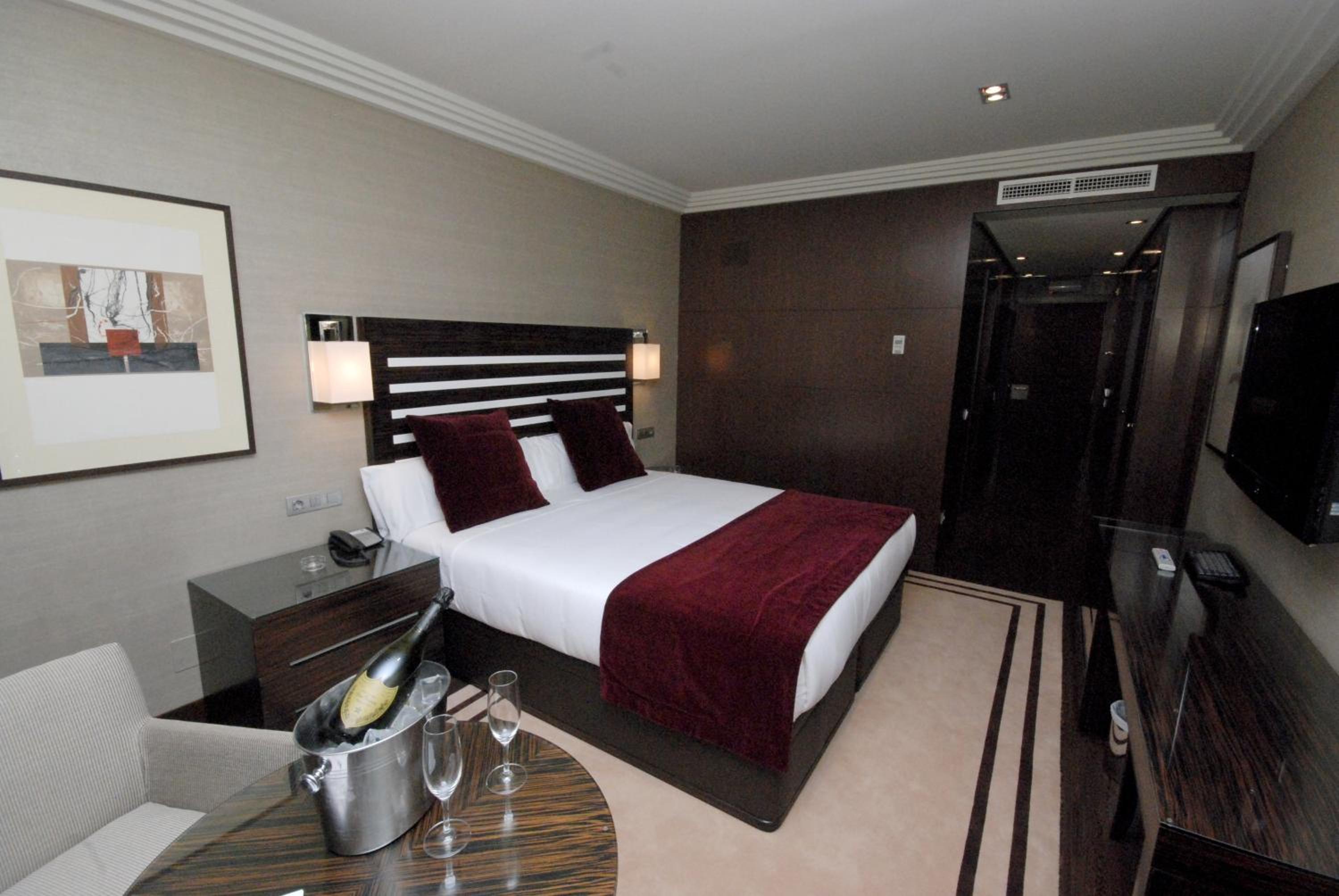 Deluxe Double Room - Photo 1