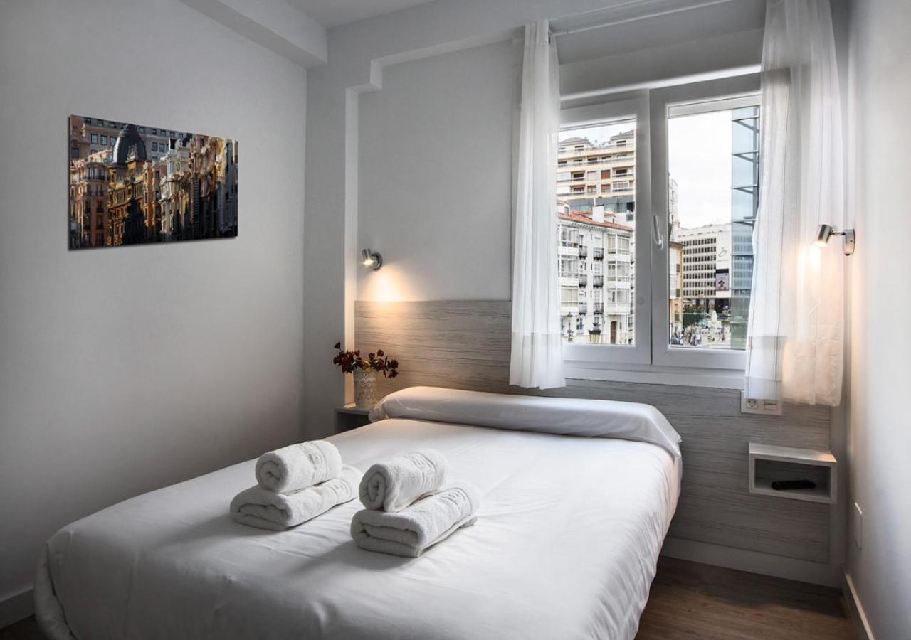 Double Room with One Double Bed - Photo 1