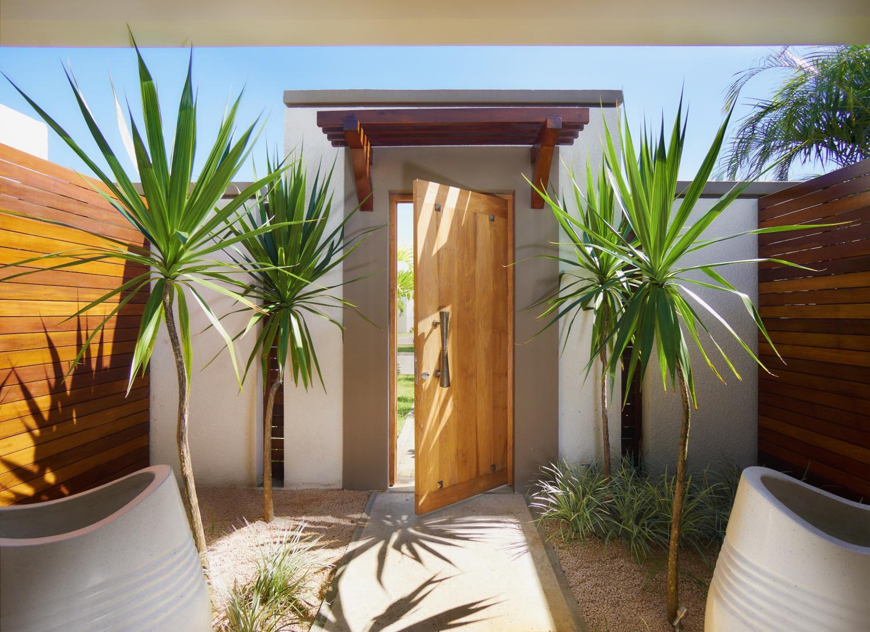 Three-Bedroom Villa photo 2