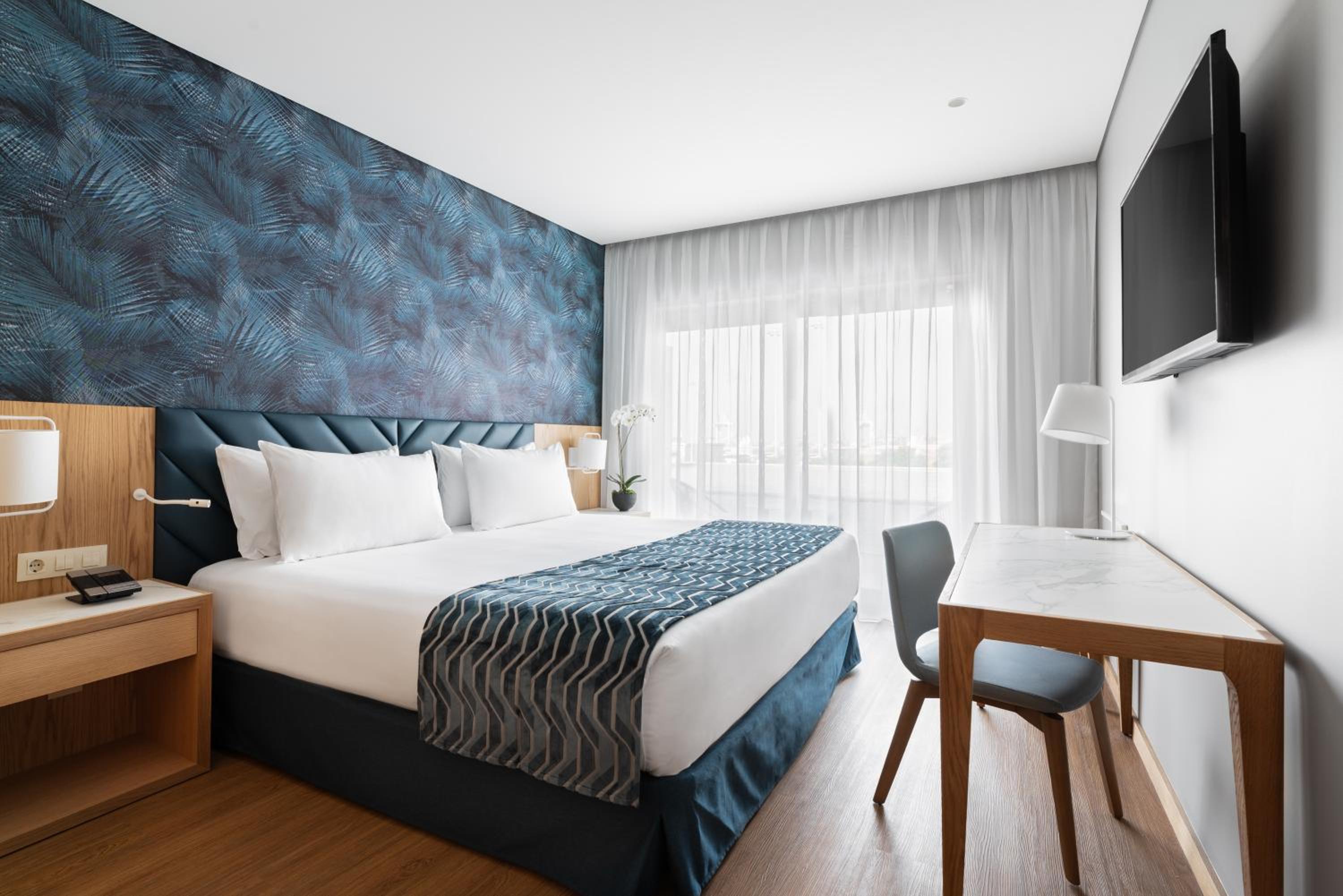 Double or Twin Room - Photo 1