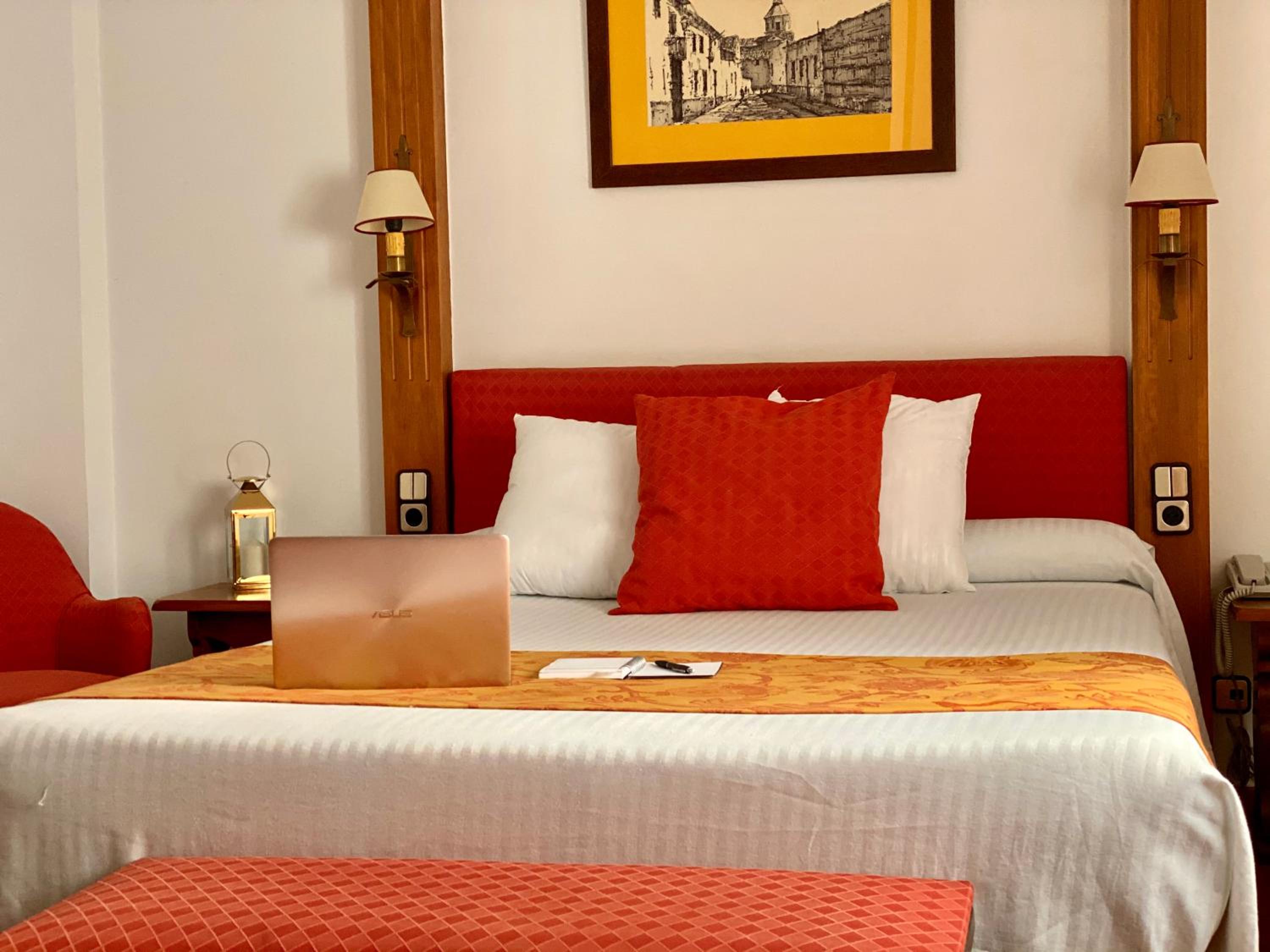 Standard Double Room - Photo 1