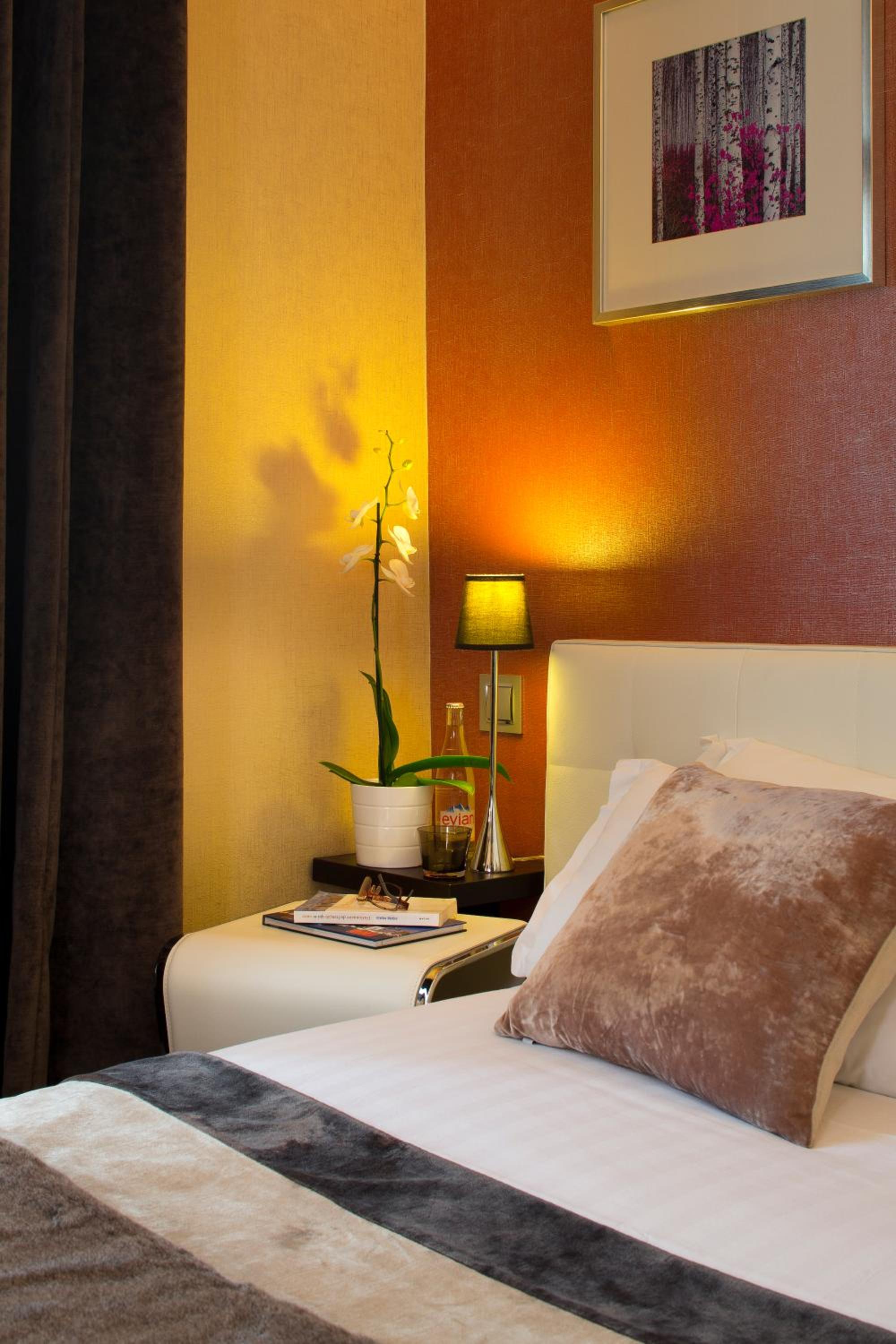 Classic Double Room - Photo 16