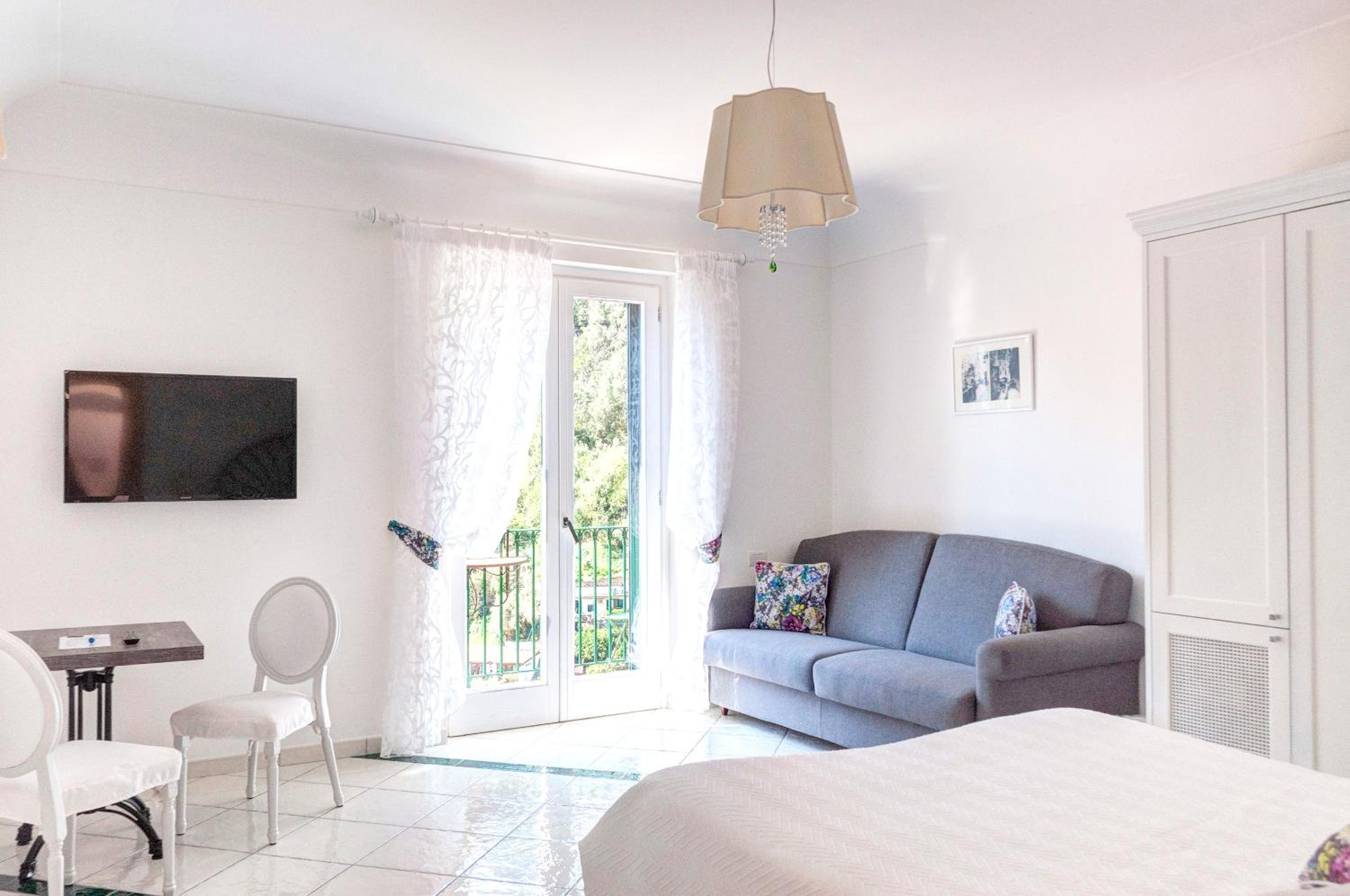 Double or Twin Room with Terrace