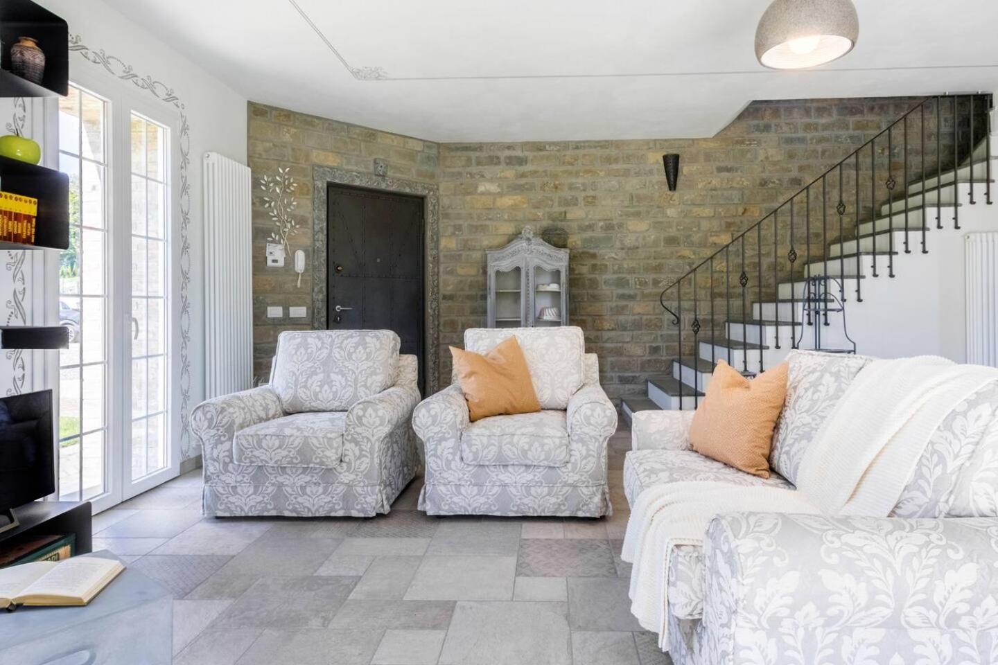 Three-Bedroom Villa photo 1