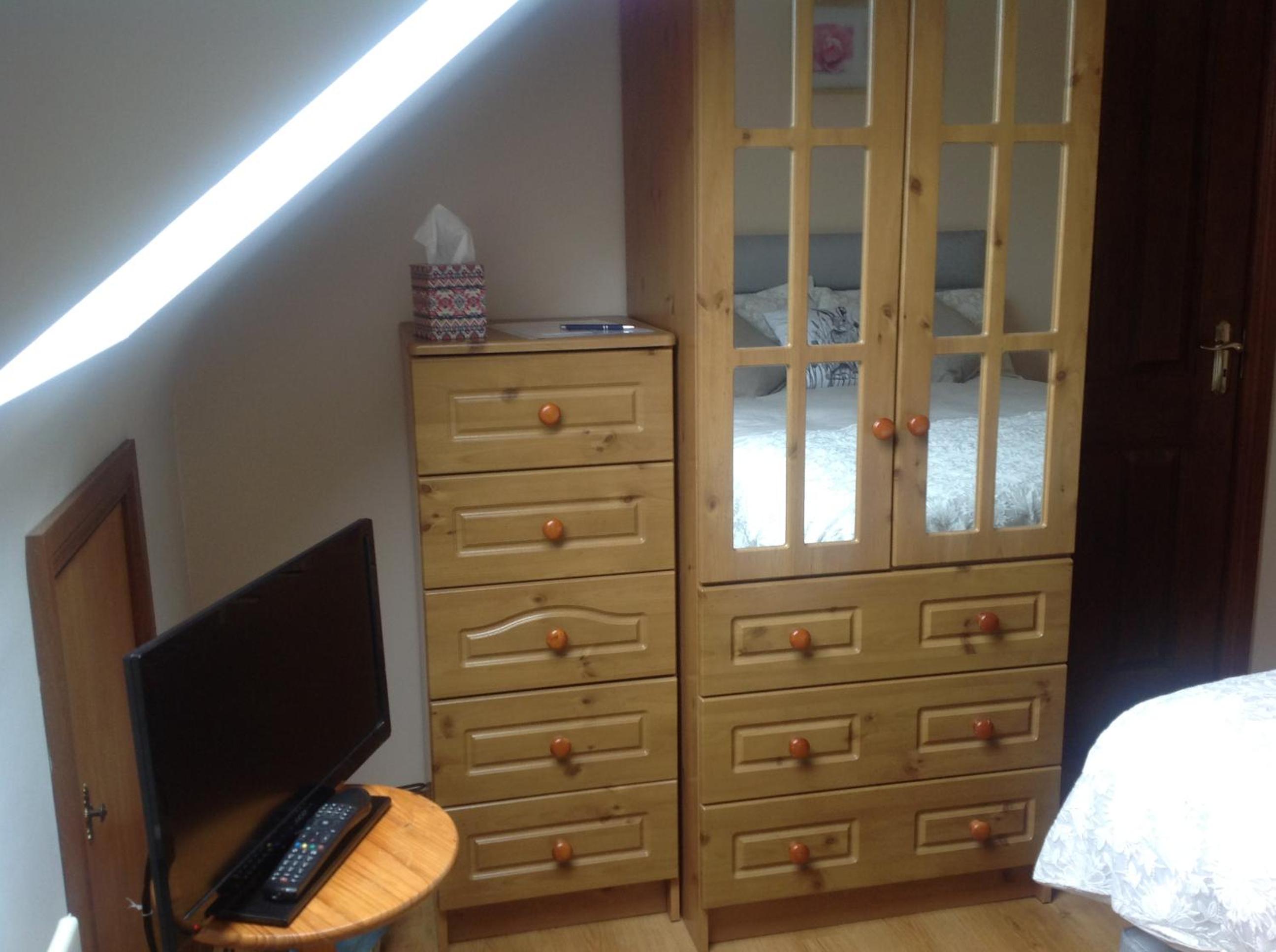 Double Room with Private Bathroom photo 1