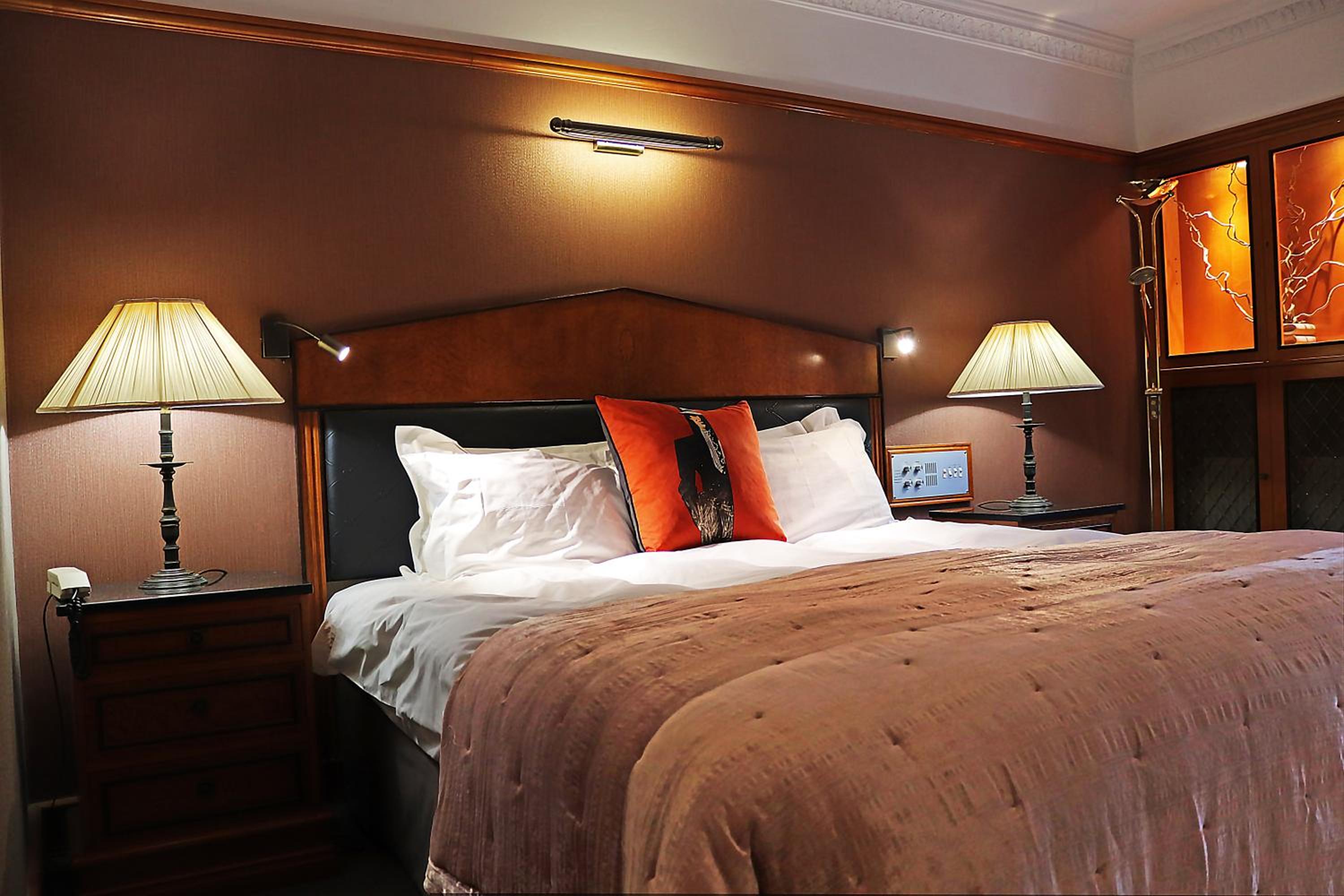Classic Twin Room - Photo 3