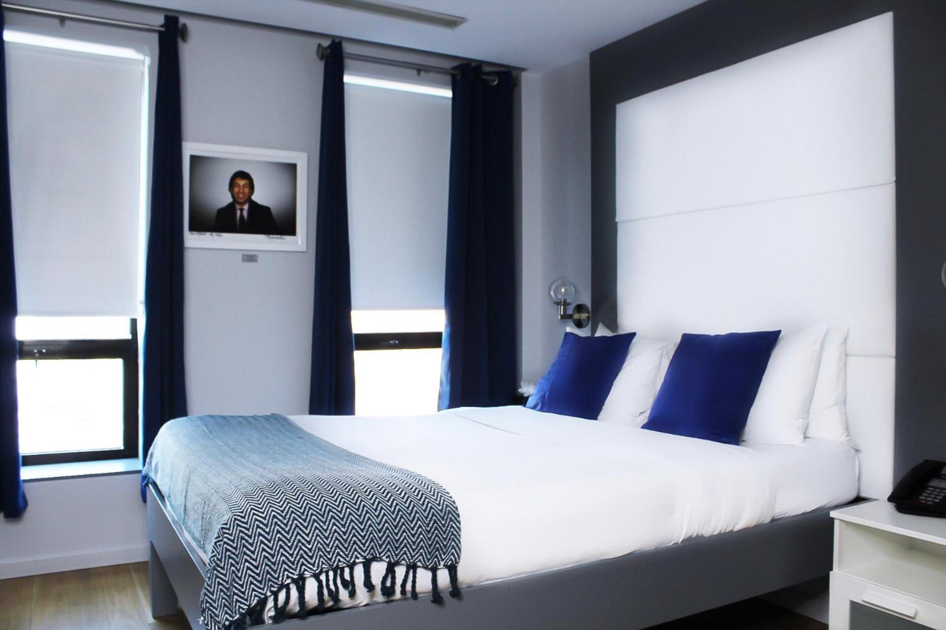 Standard Queen Room photo 3