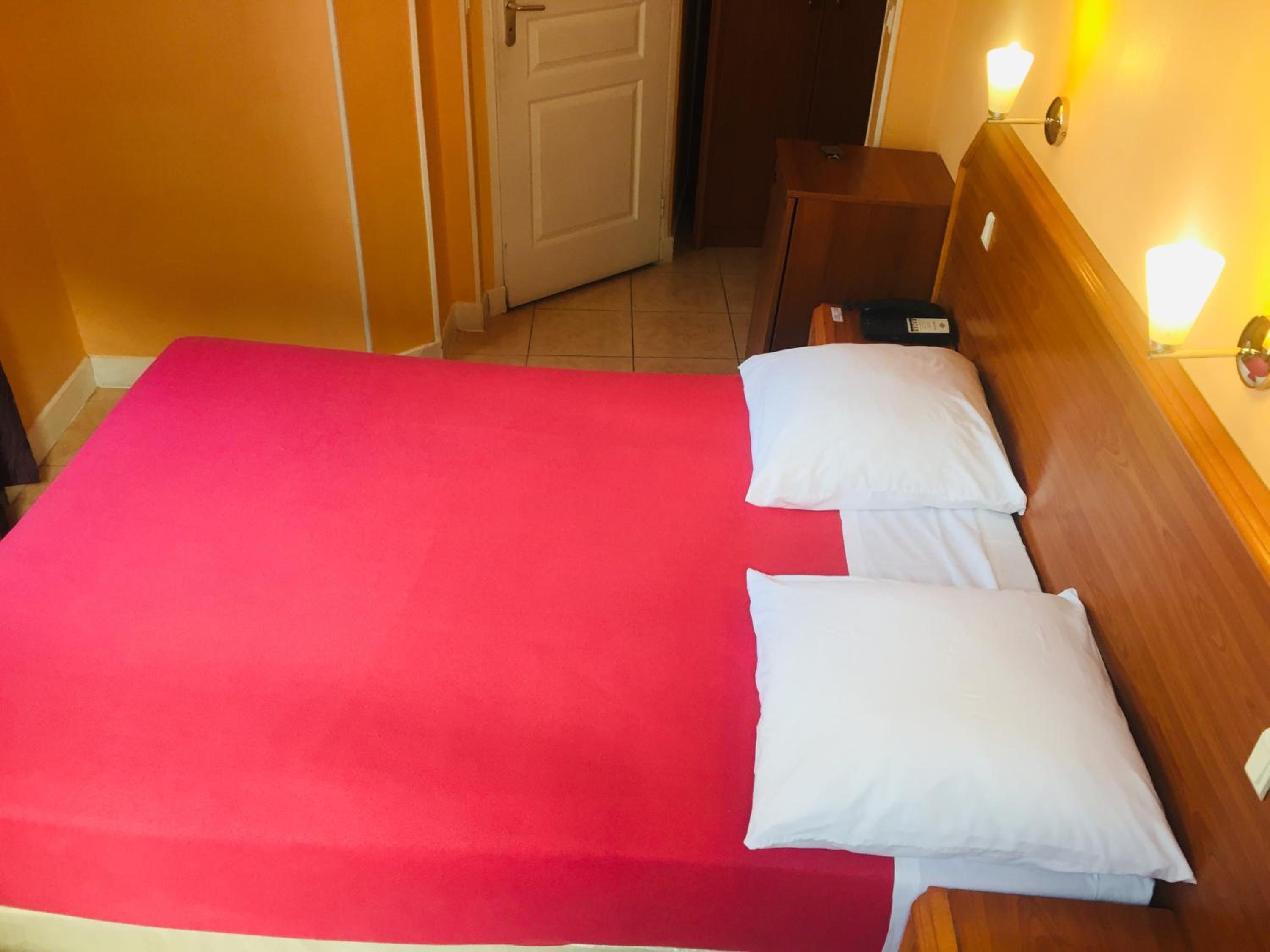 Standard Single Room photo 3