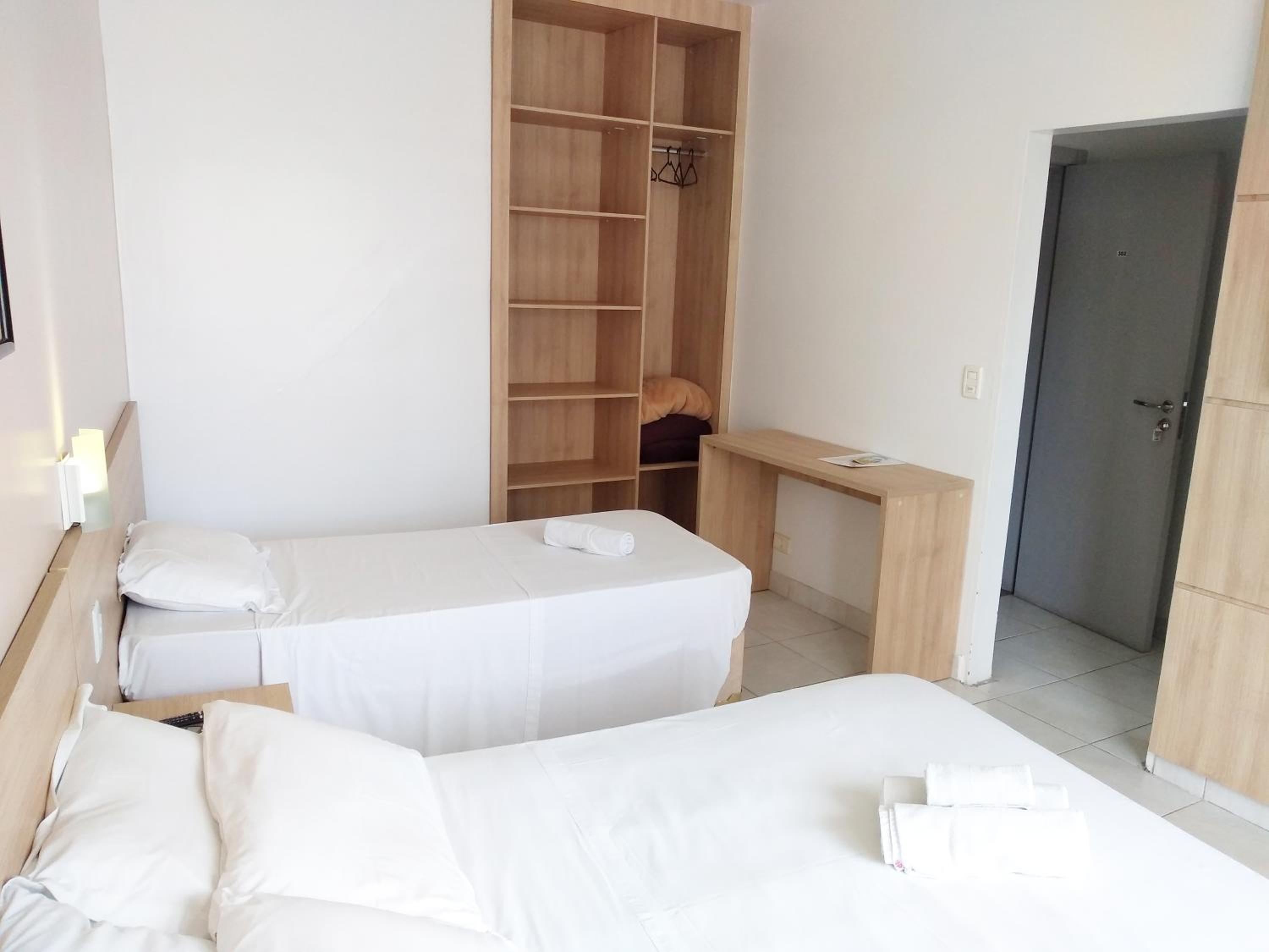 Deluxe Triple Room photo 2