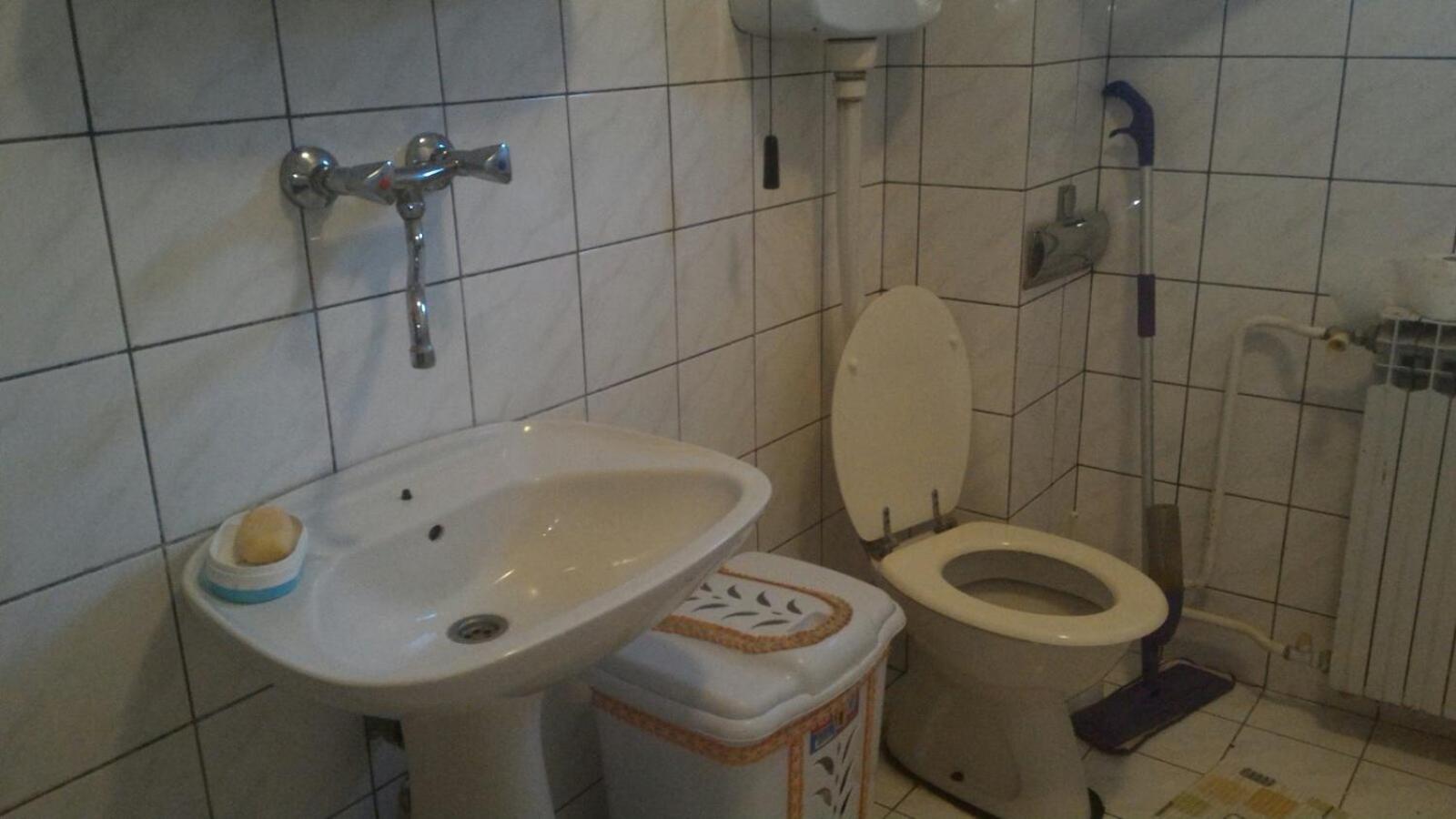 Double Room with Extra Bed photo 3