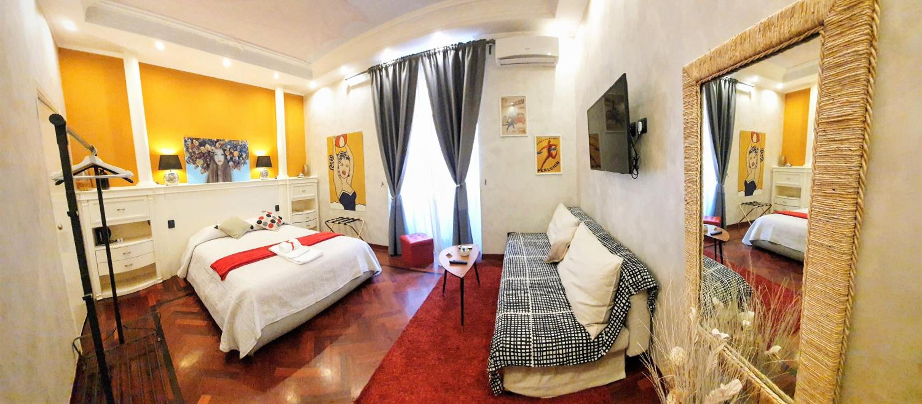 Suite with Spa Bath photo 2