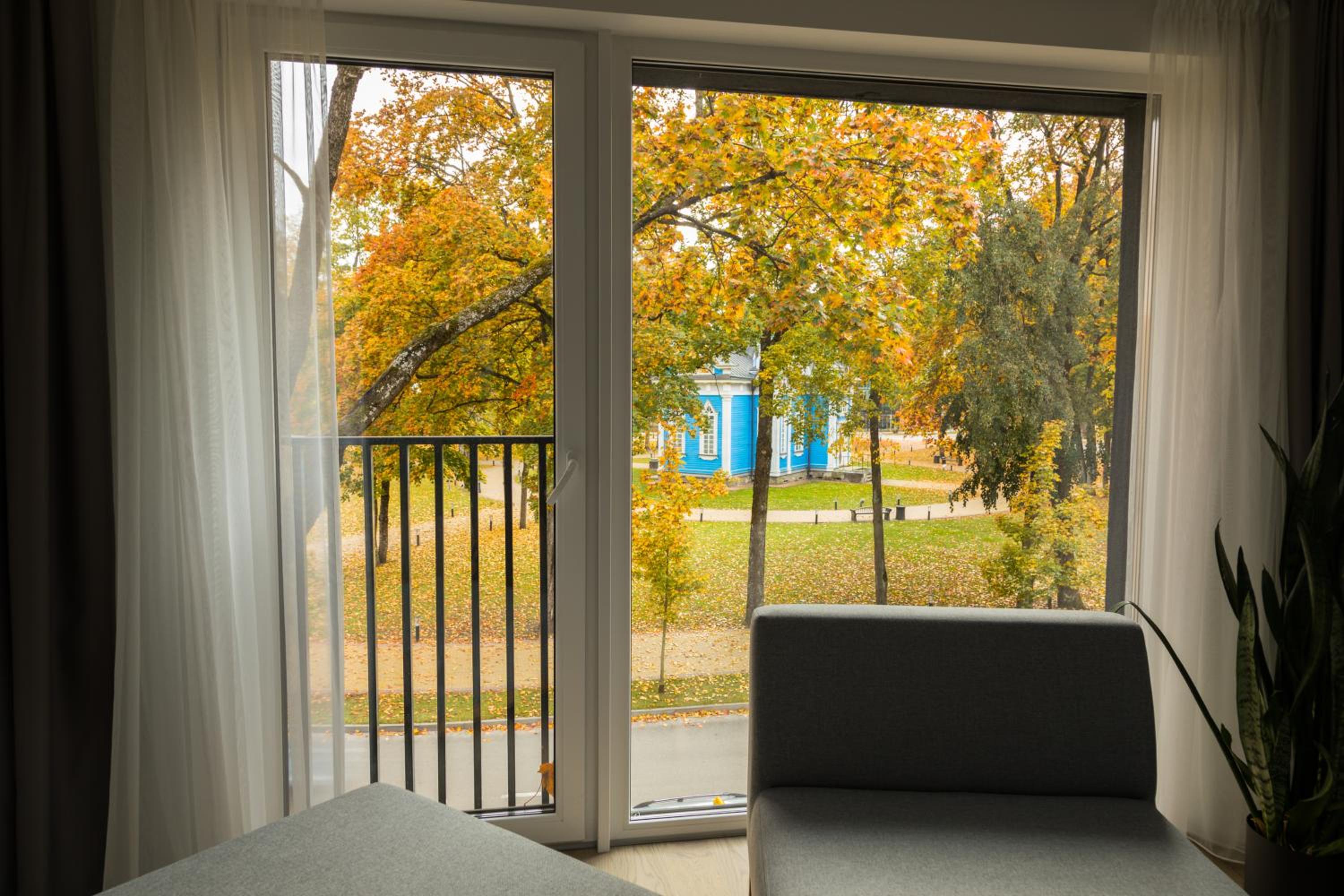 One-Bedroom Apartment - Photo 15