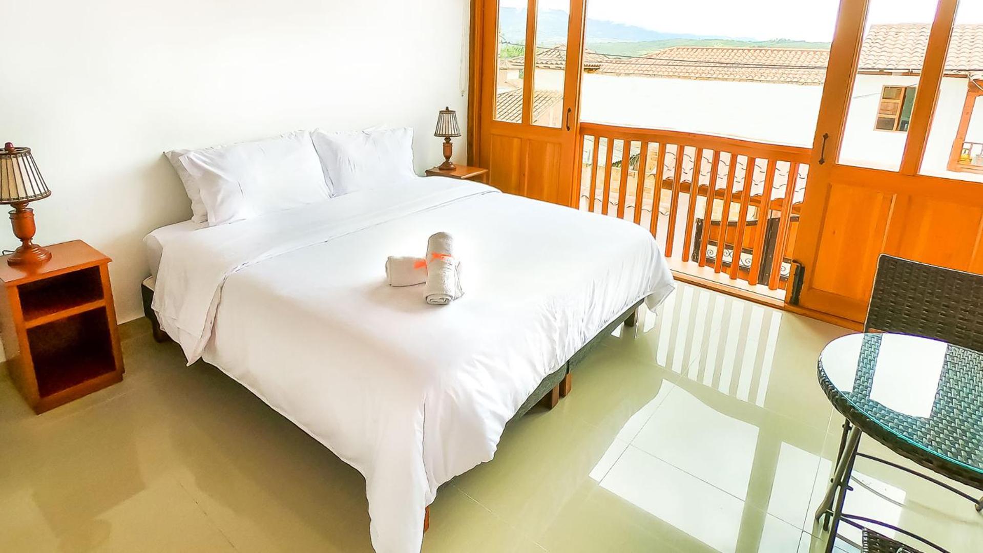 Double Room with Balcony photo 2