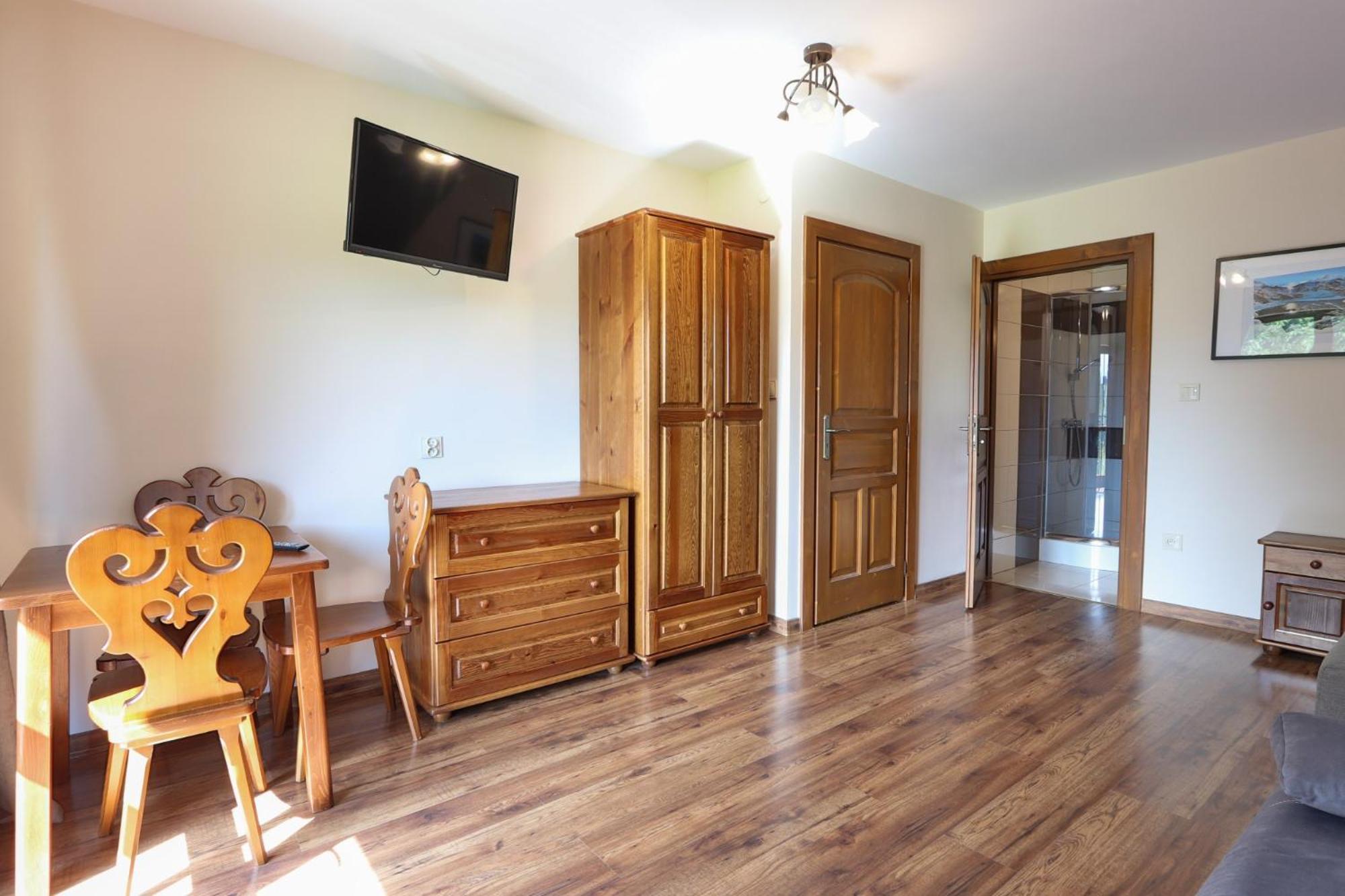 Triple Room with Balcony photo 3