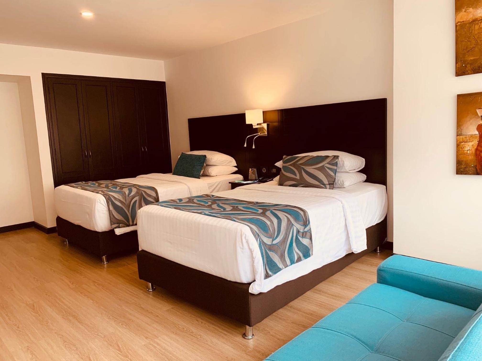 Twin Room - Photo 2