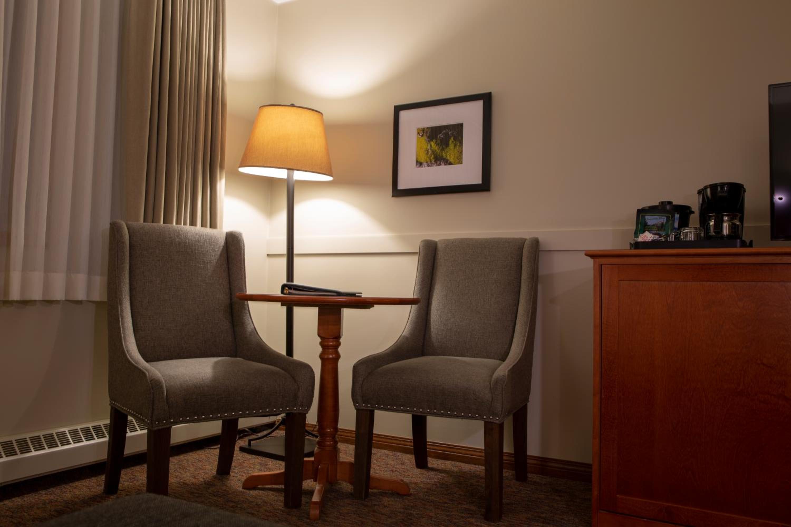 Queen Room - Photo 1