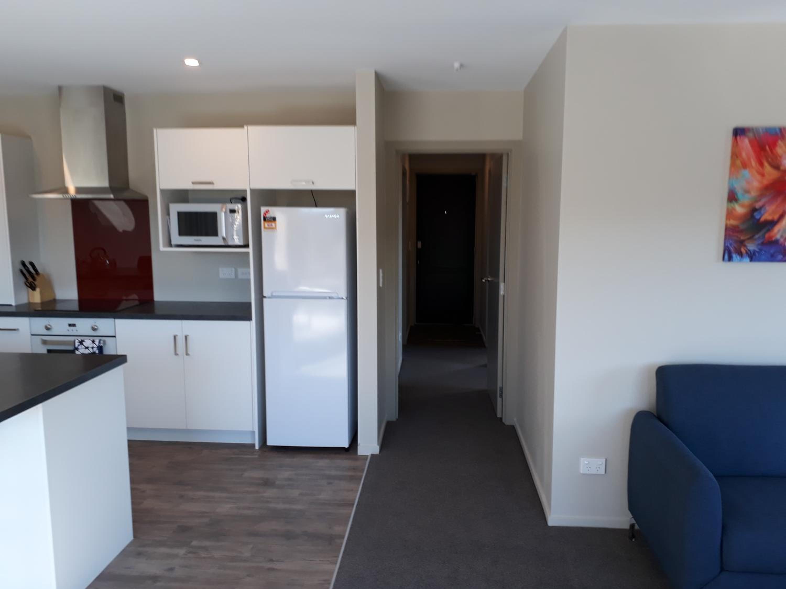 Two-Bedroom Apartment - Photo 11