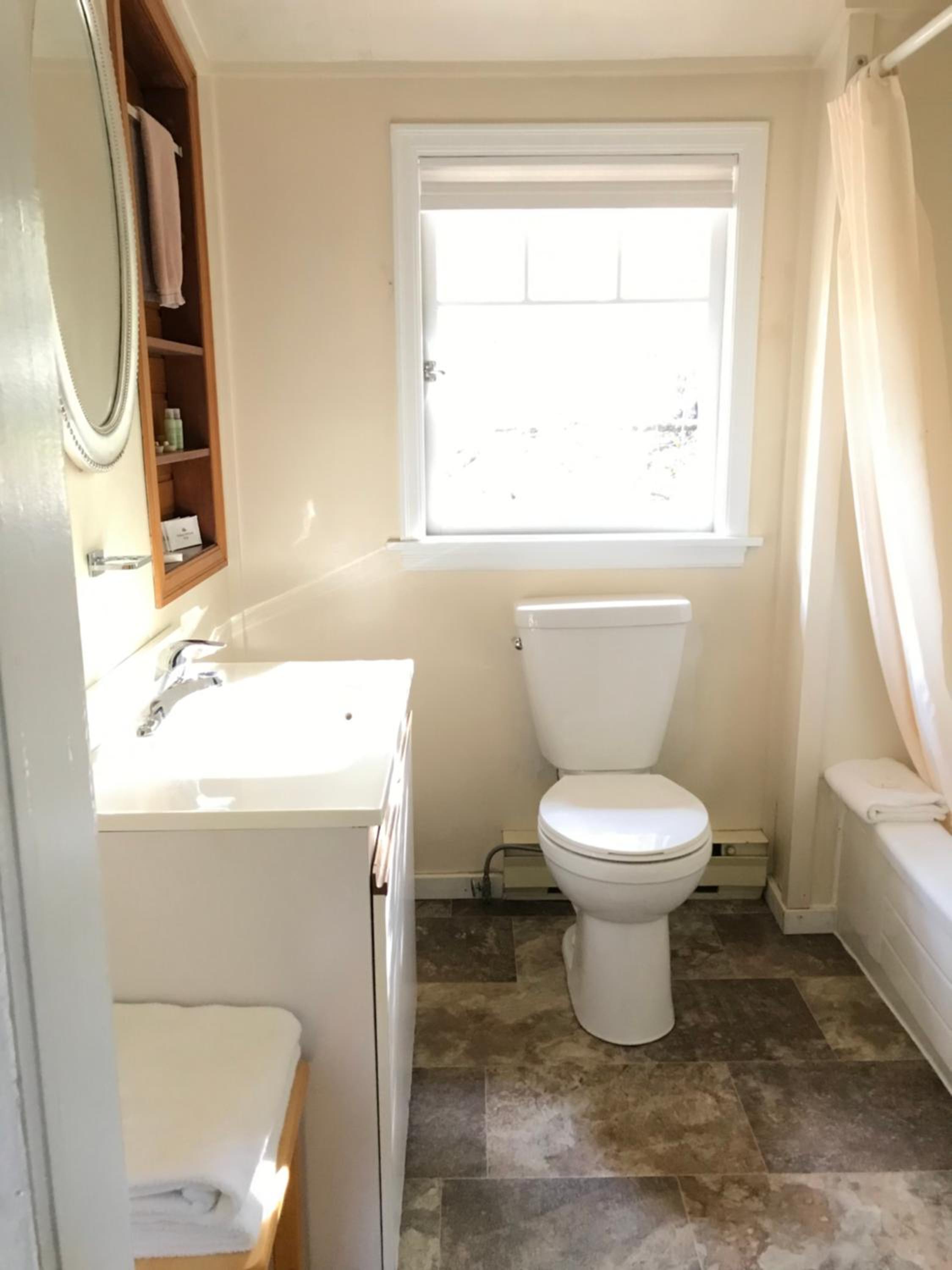 One-Bedroom Cottage photo 2