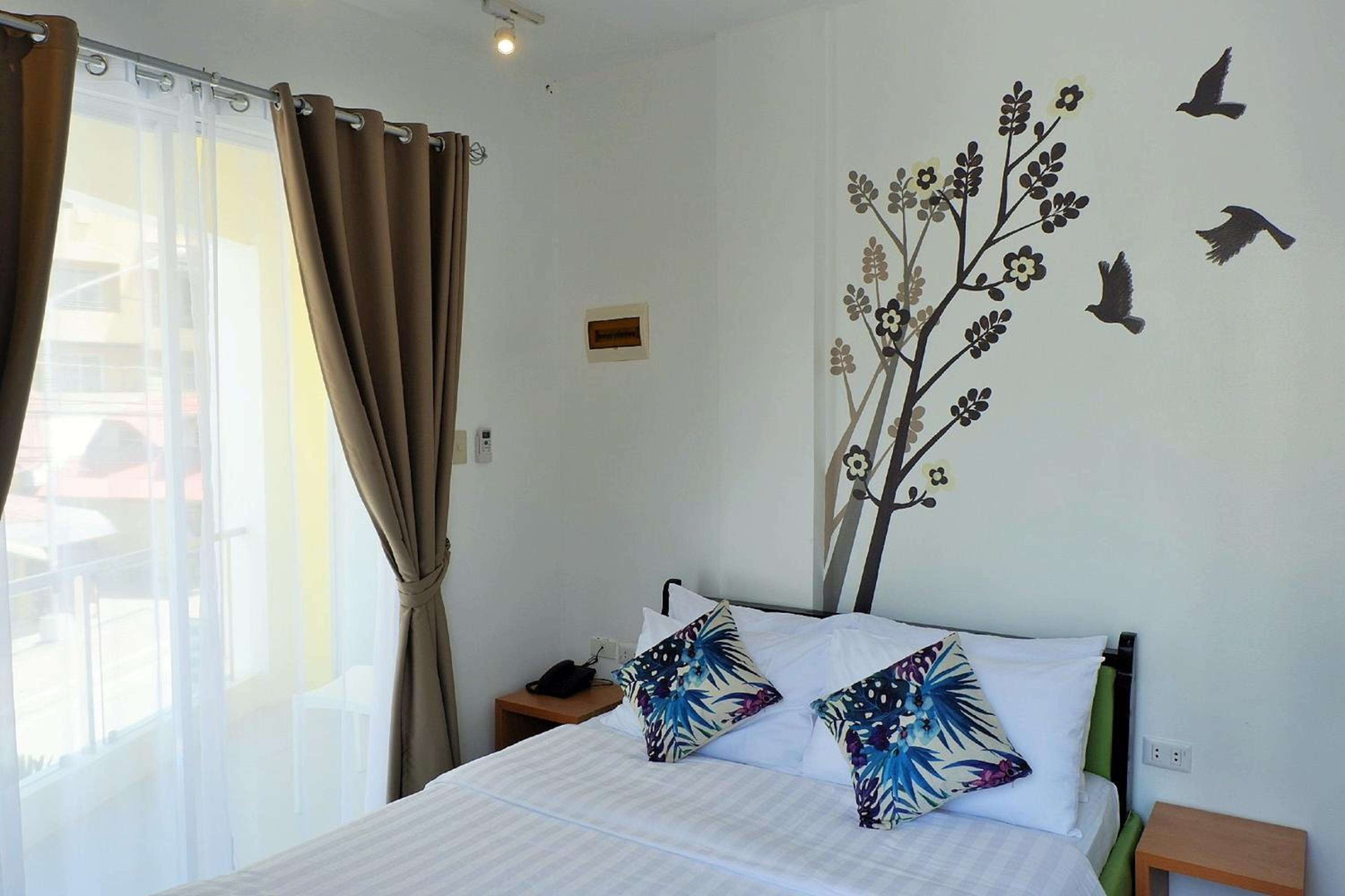 Double Room - Photo 5