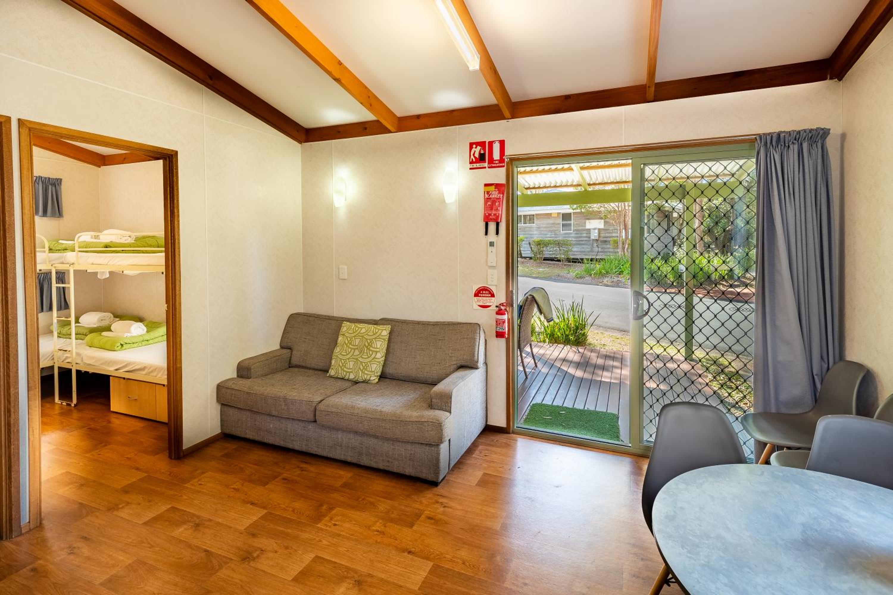 Garden Villa - Pet Friendly - Photo 1