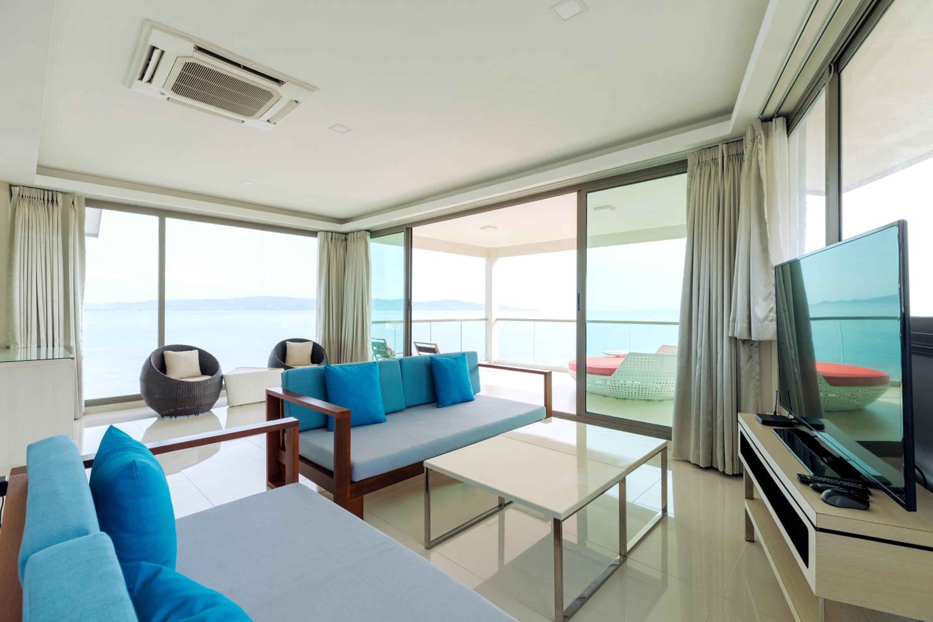 Royal Suite photo 2