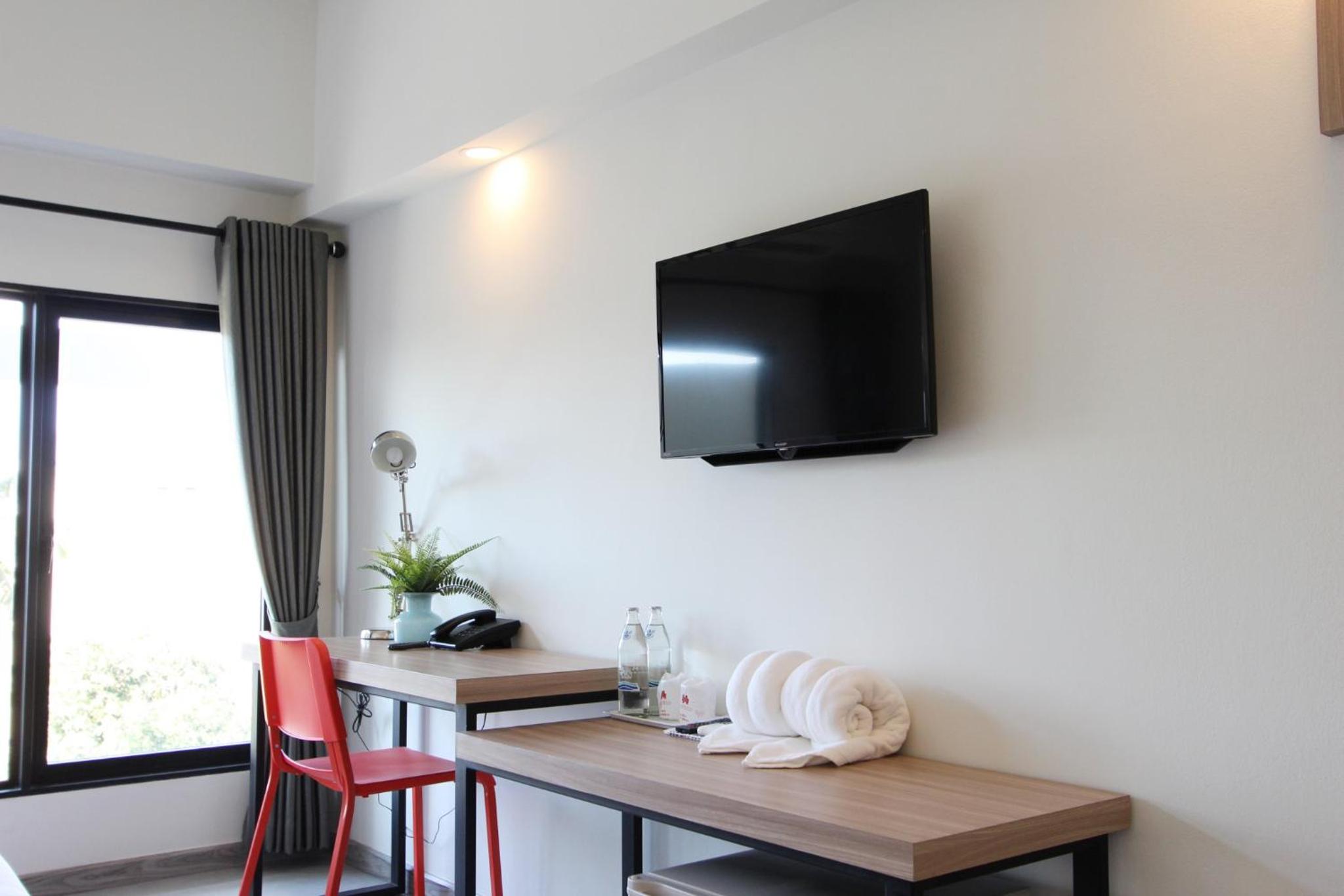 Deluxe Twin Room - Photo 12